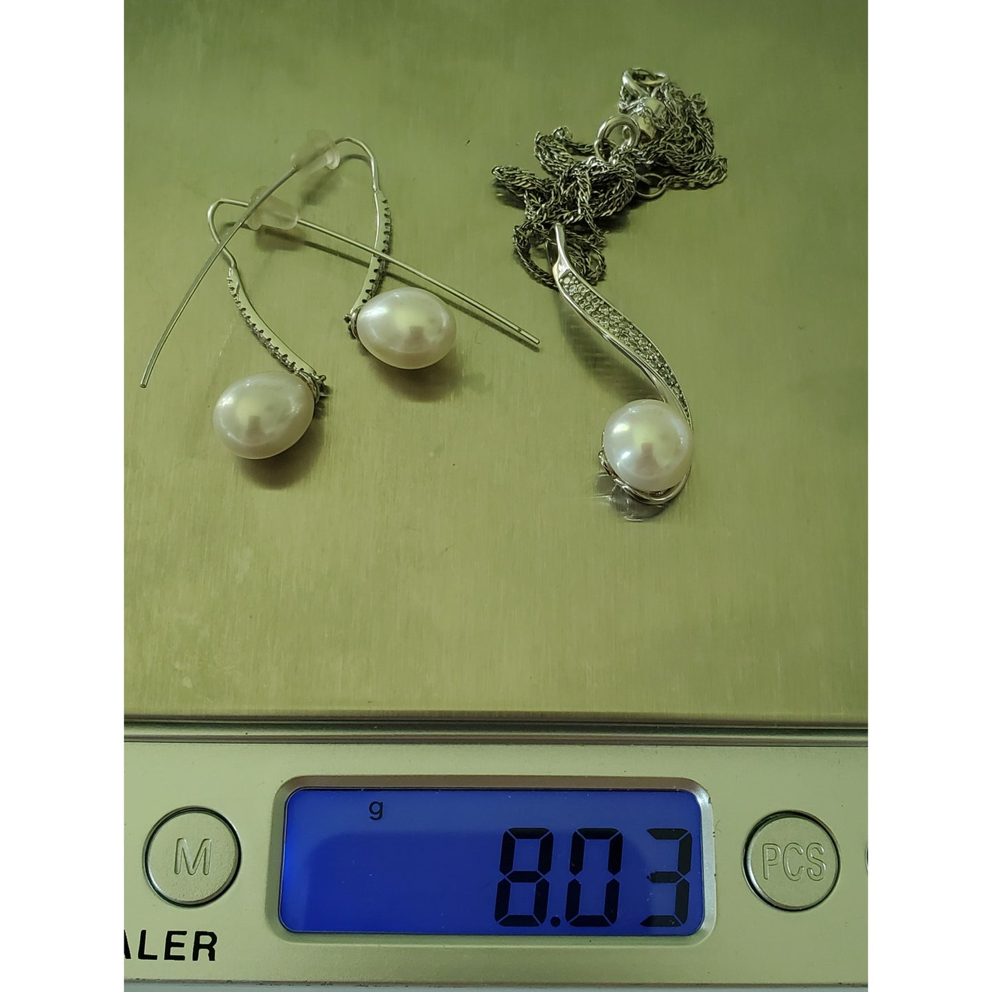 Vintage Sterling Silver Cultured Pearl Necklace and Earring Set