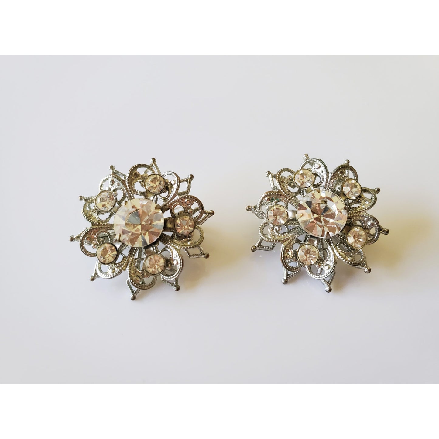 Vintage Lot of 3 Snowflake Silver Tone Brooches