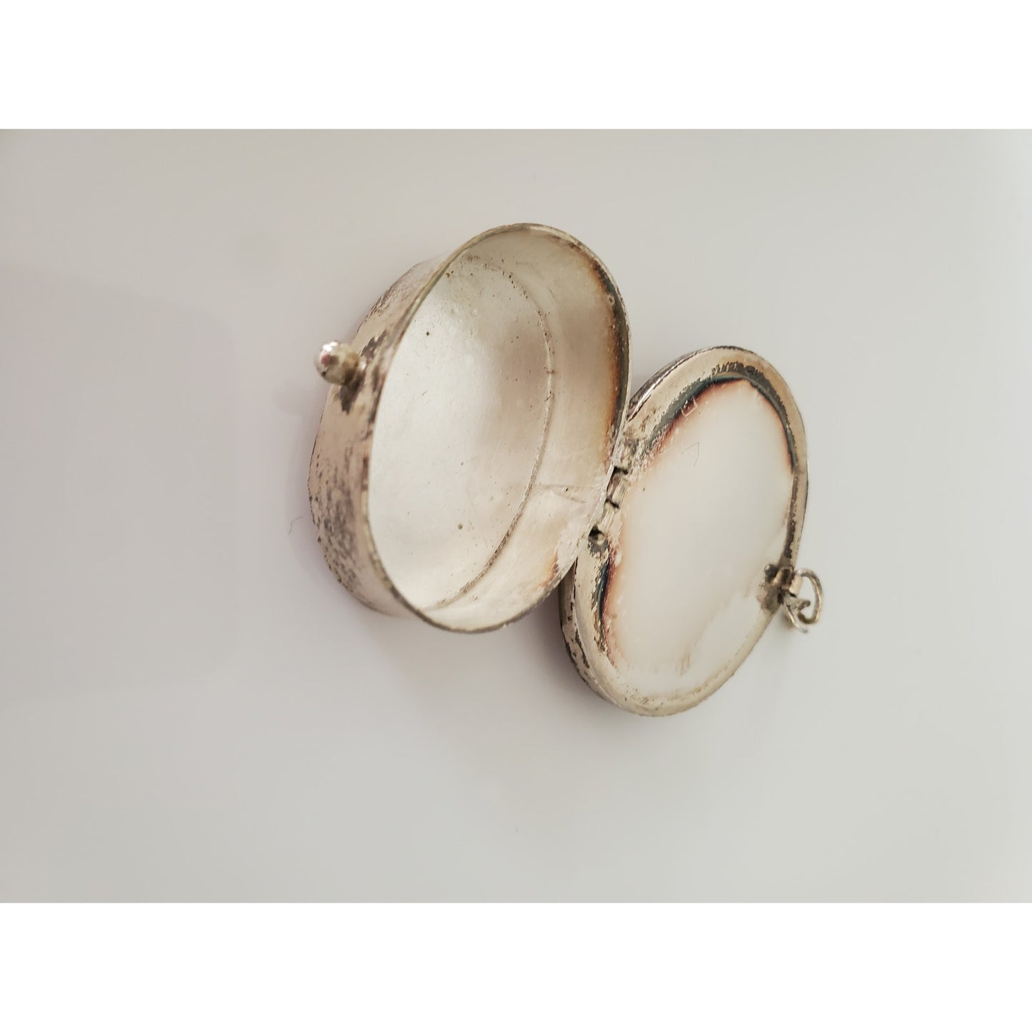 Vintage Sterling Silver Floral Lucite Pill Box