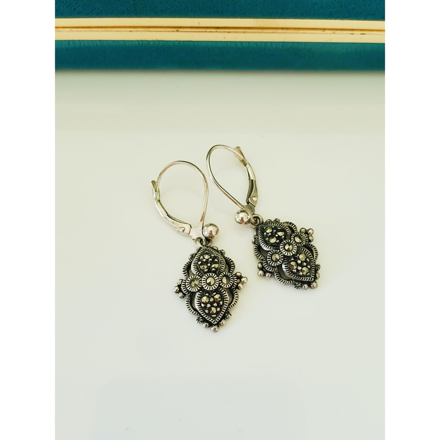 Vintage SI Sterling Silver Dangle Earrings