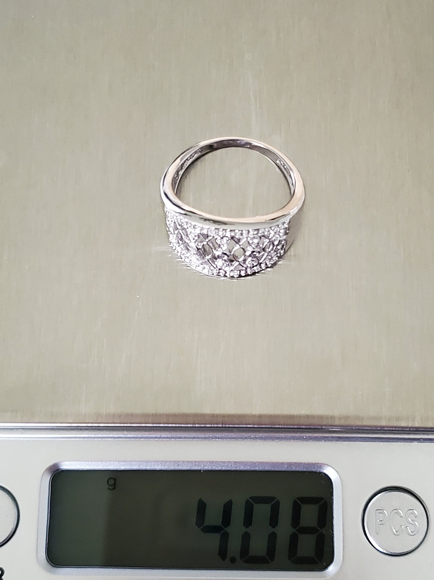 10K Gold Diamond Lattice Design Ring