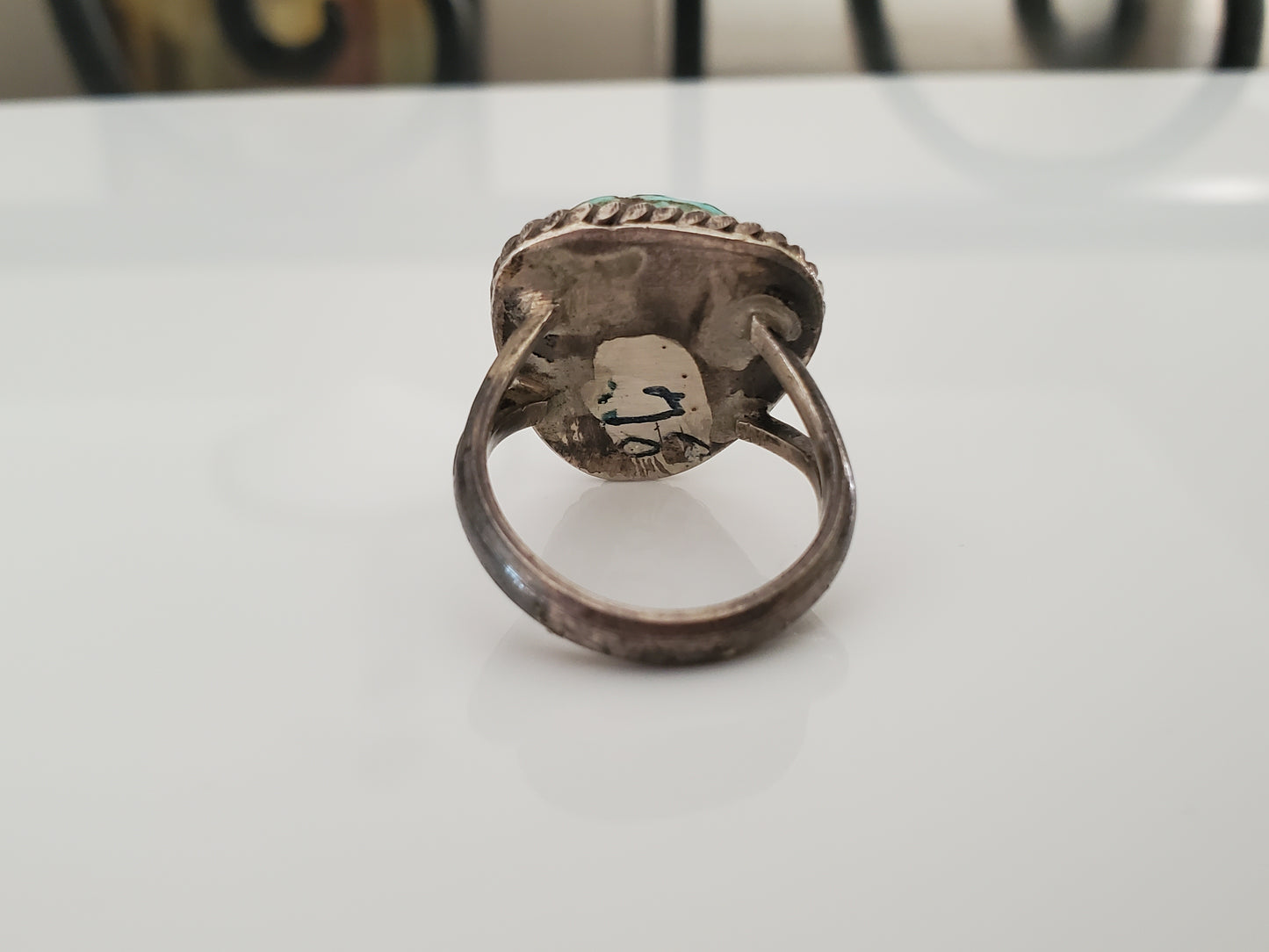 Vintage 1970s Southwestern Sterling Silver Natural Turquoise Navajo Ring