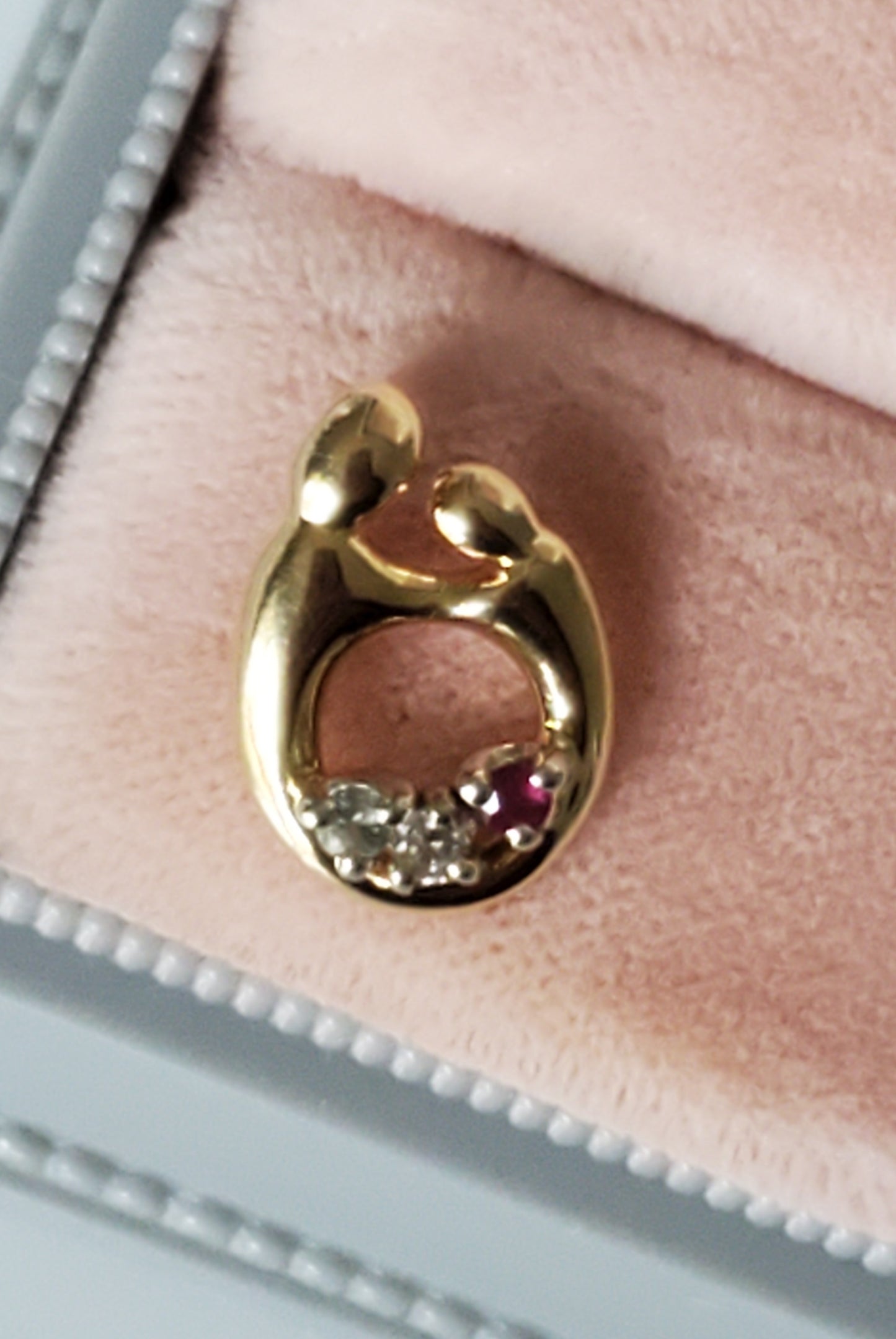 14K Gold – Mother Child Multi Gem Pendant