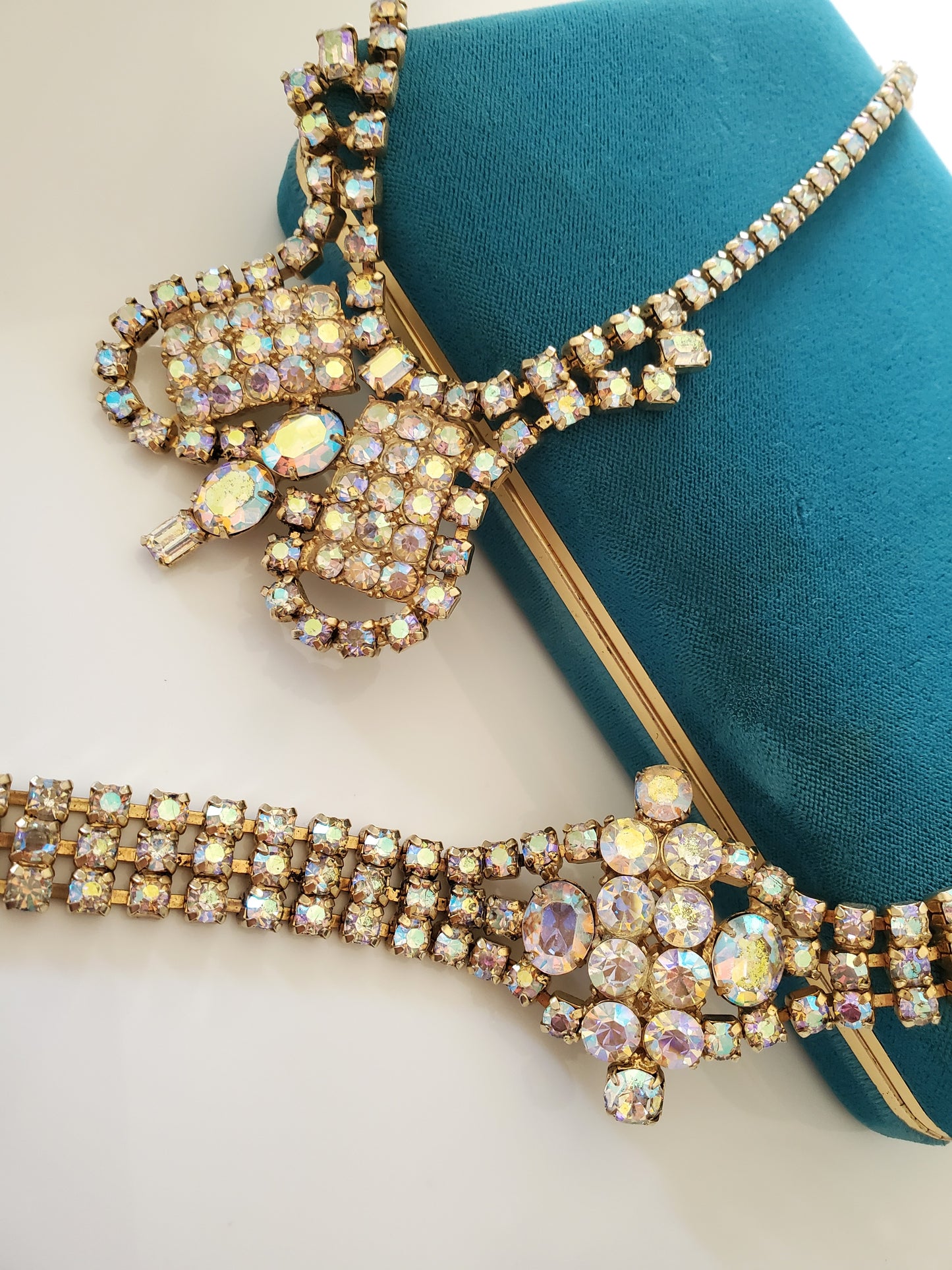 Stunning Vintage Aurora Borealis Rhinestone Bib Choker with Bracelet