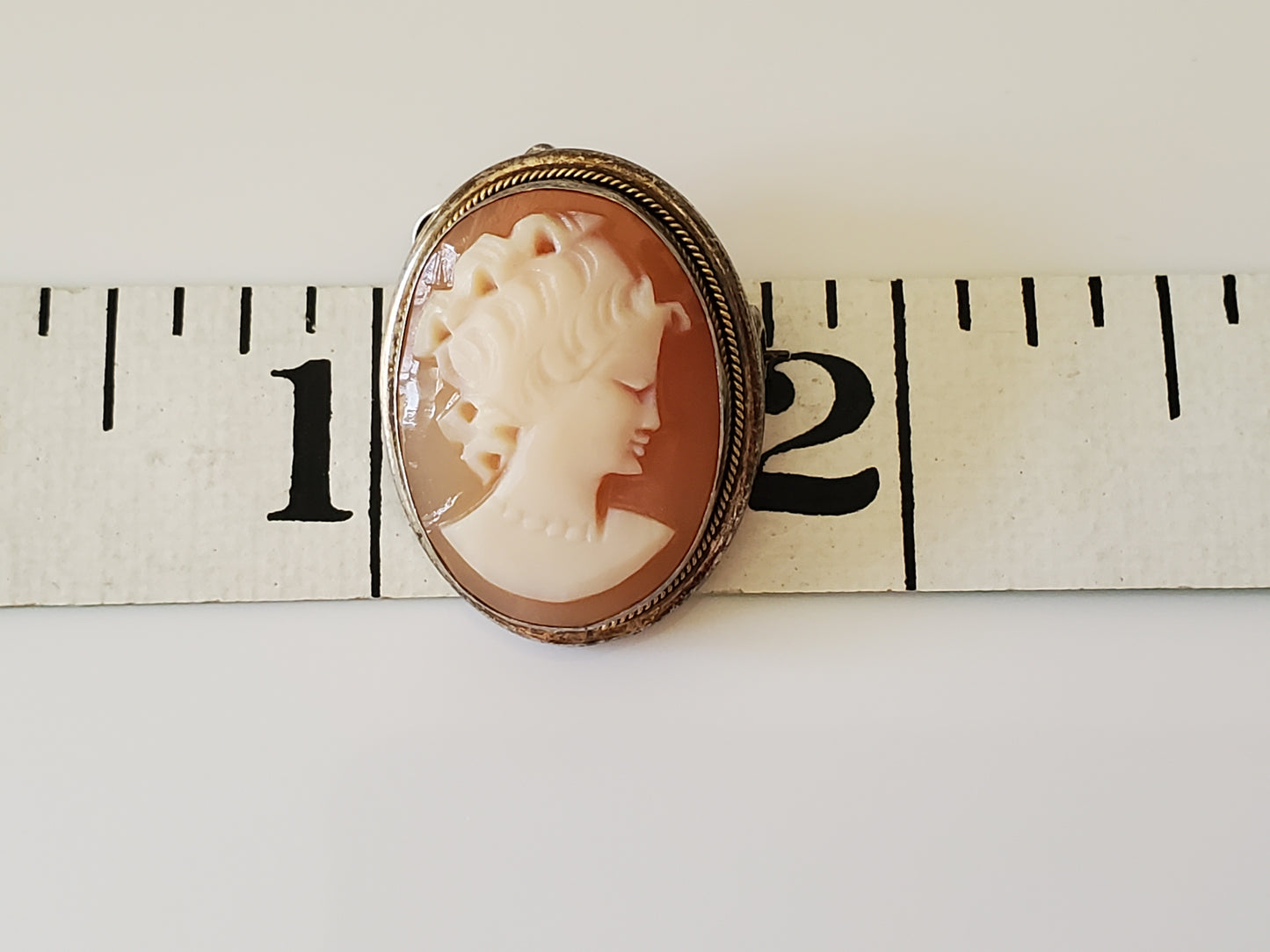 Vintage 800 Silver Hand-carved Shell Cameo with Victorian Lady Brooch Pendant