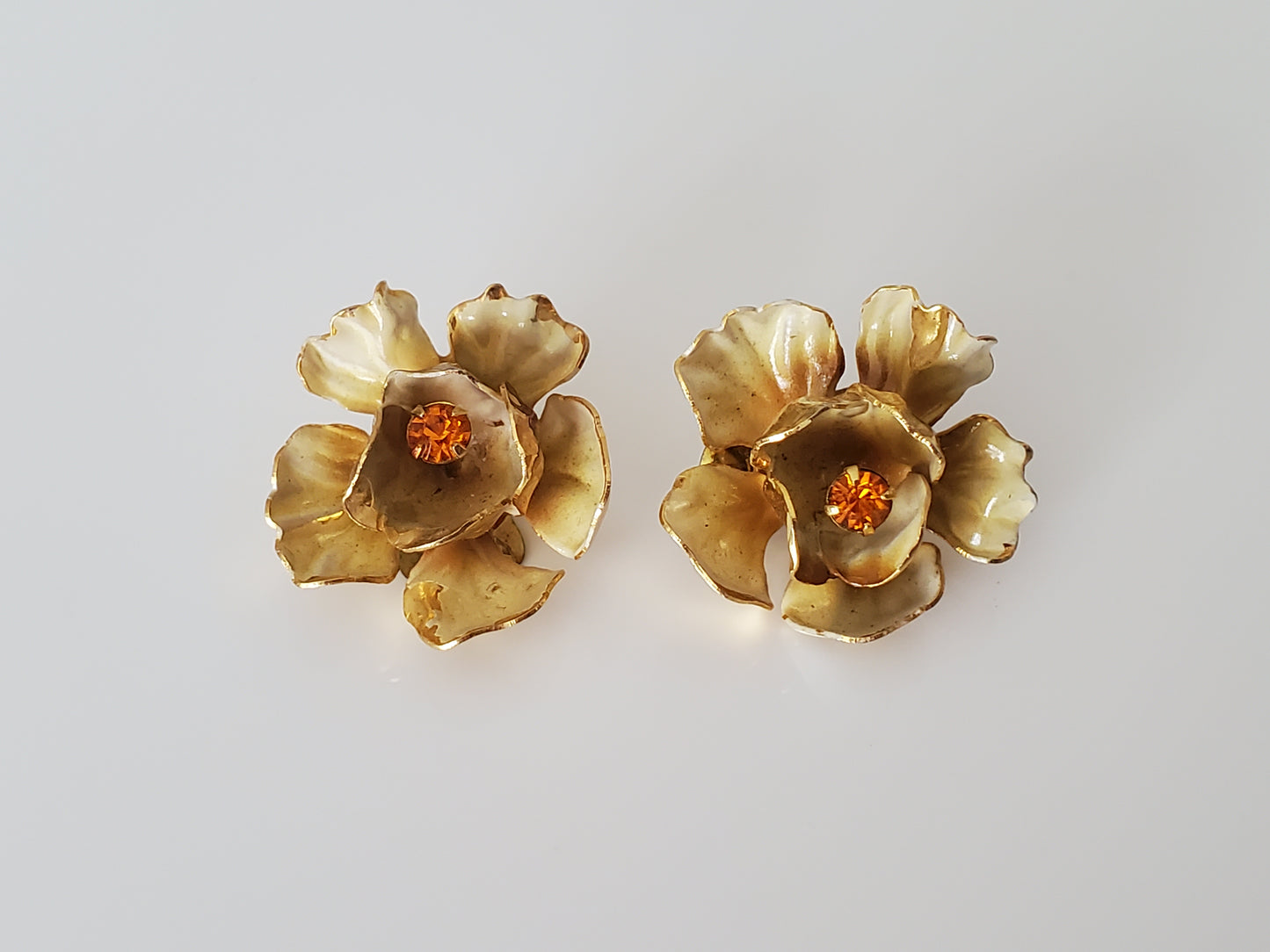 Vintage Austria Amber Rhinestone Flower Earrings