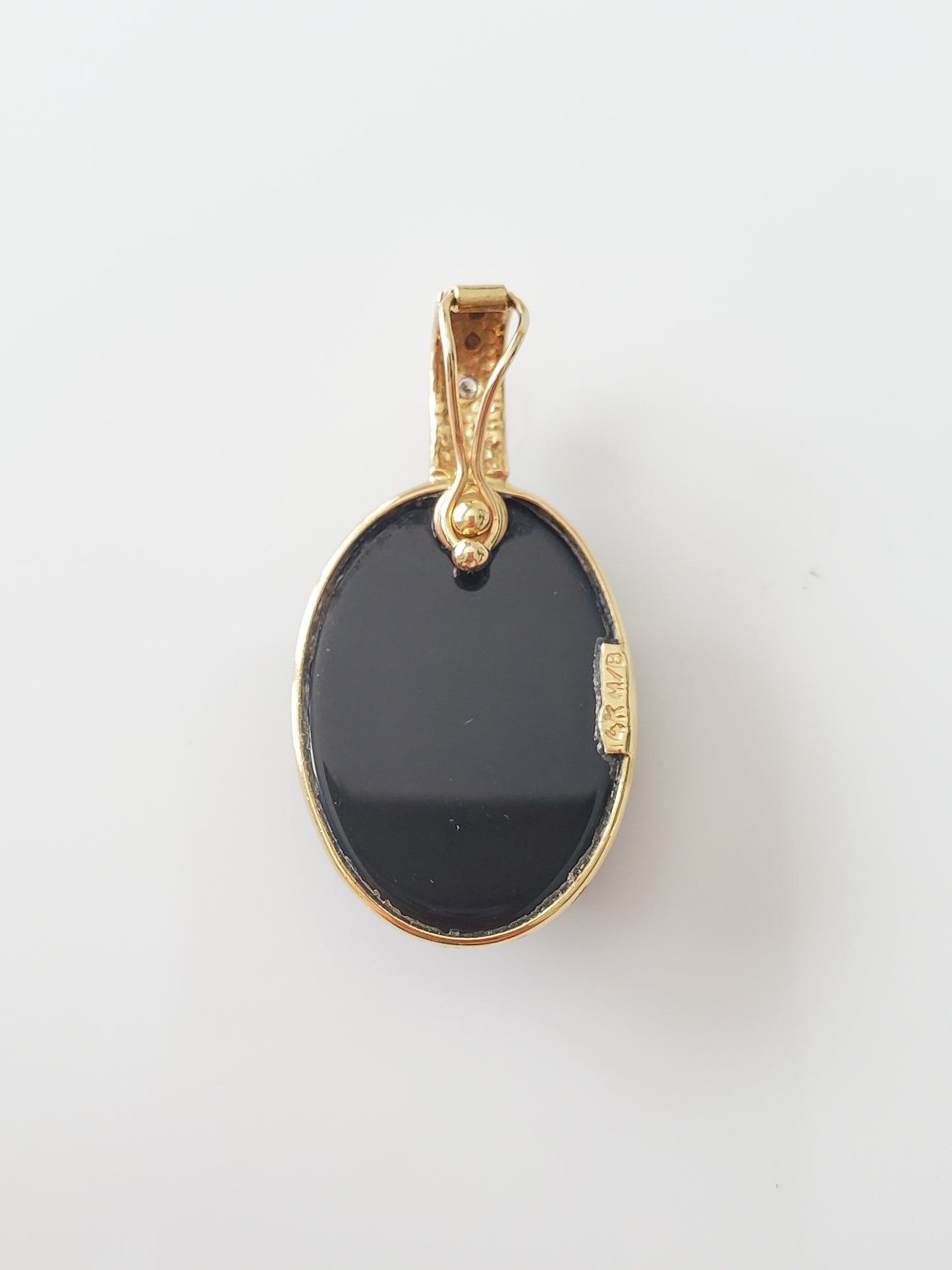 Vintage 14K Gold Onyx Oval Carbochan Snap-on Pendant