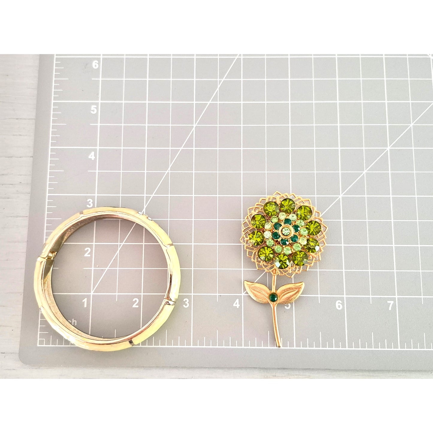 Vintage Green Rhinestone Floral Brooch with Bracelet Set