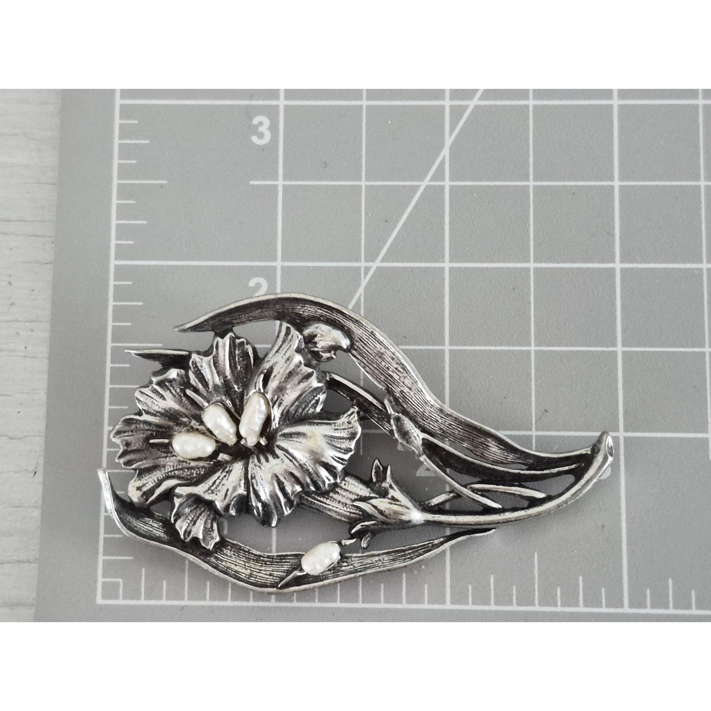 Vintage Large JJ Silver-tone Seed Pearl Floral Brooch
