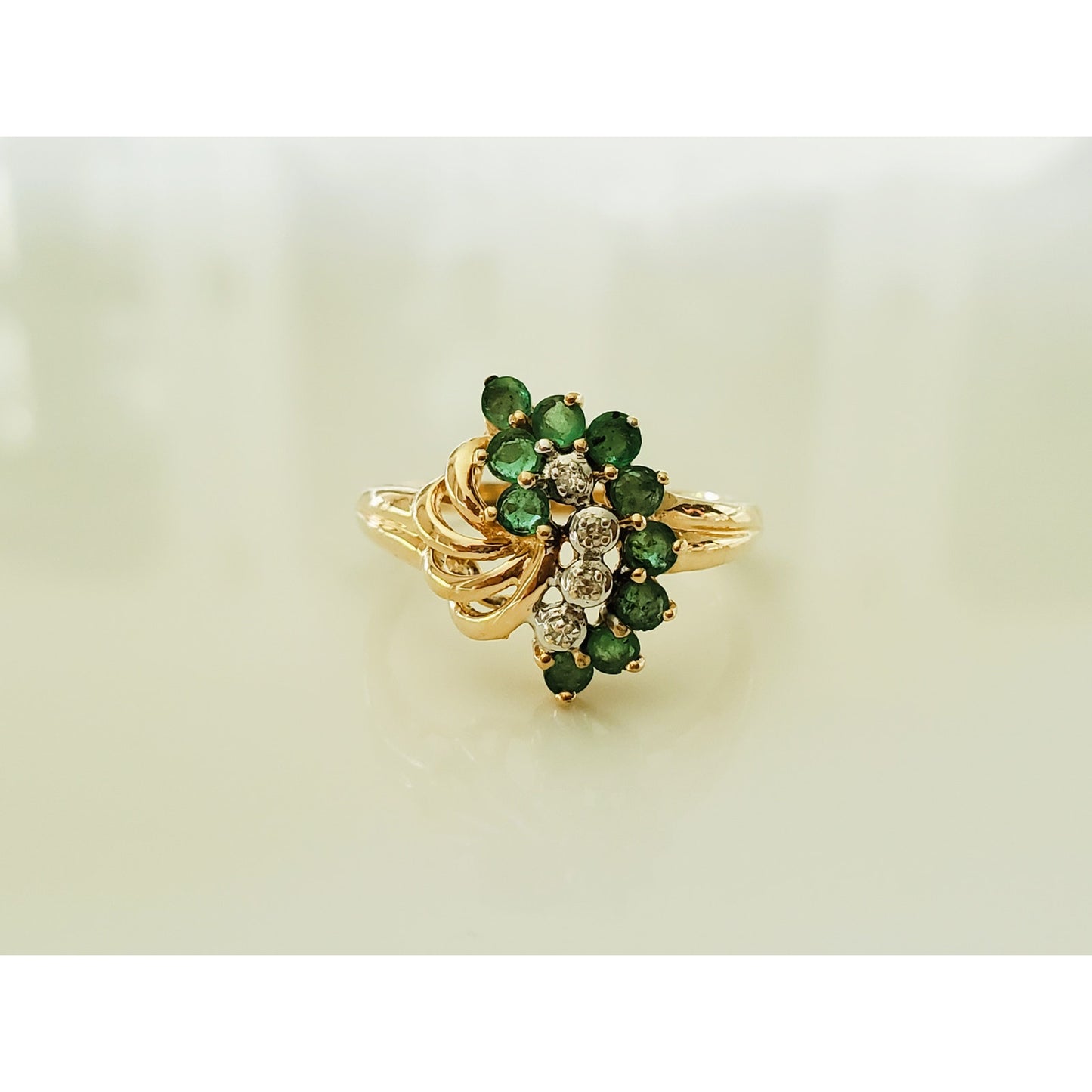 Vintage 14K Gold Emerald and Diamond Cluster Cocktail Ring