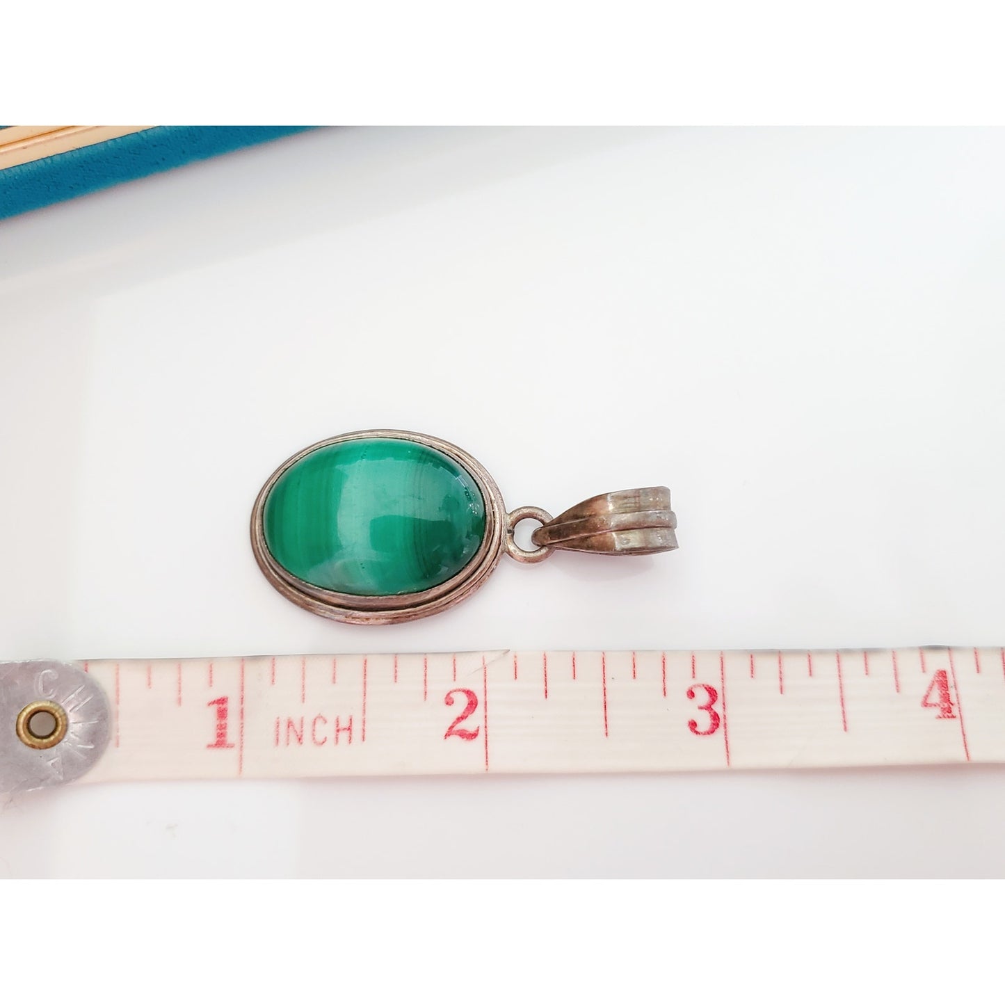 Vintage Sterling Silver Oval Malachite Pendant
