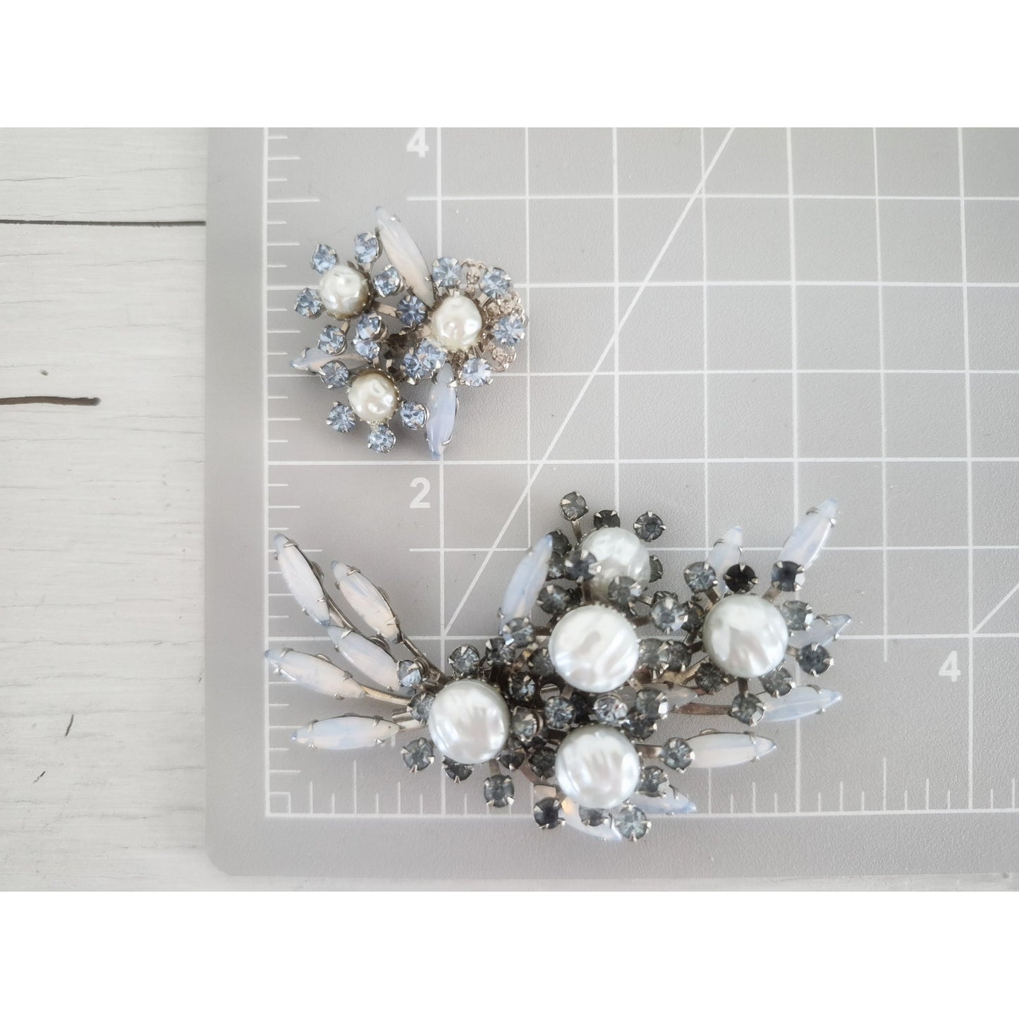 Vintage MCM Light Blue and White Cresccent Brooch and Earring Set