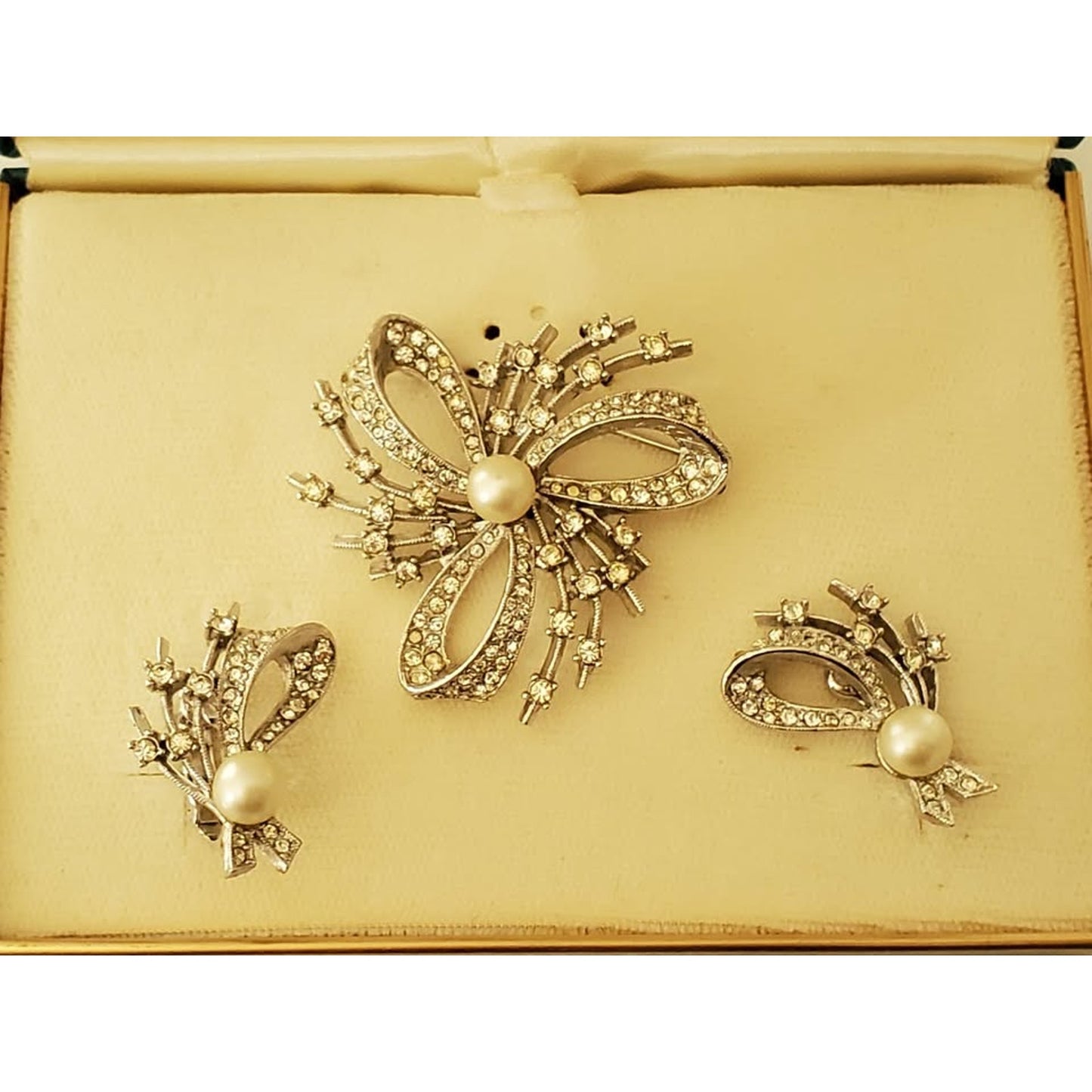 Vintage Deltah Pearl and Rhinestone Brooch and Earring Set
