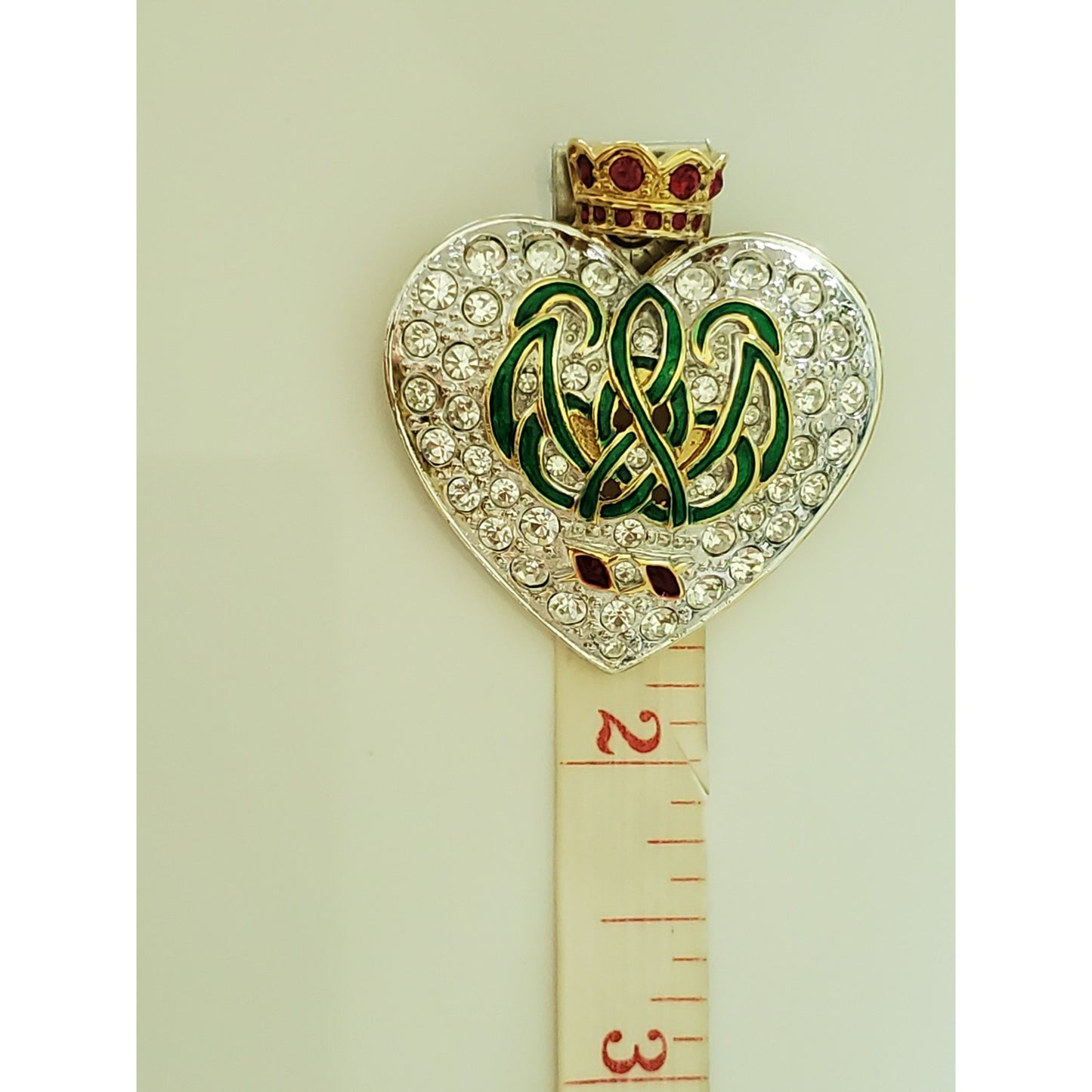 Vintage Carolee Duchess of Windsor Royal Crown Heart Brooch