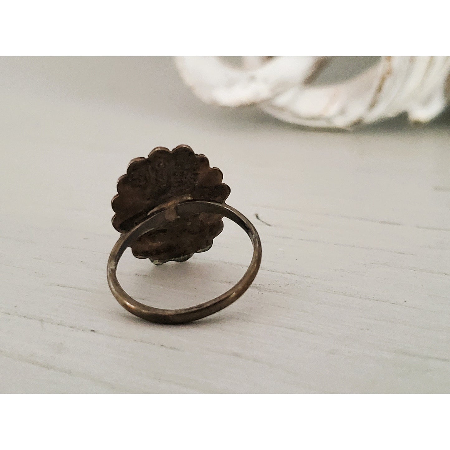 Vintage Mother of Pearl Sterling Silver Oval Ring