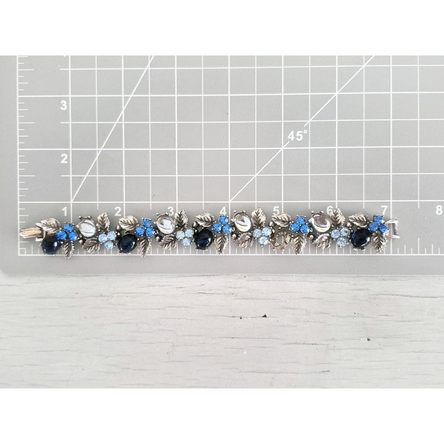 Vintage Art Designer Blue Carbochan Floral Bracelet