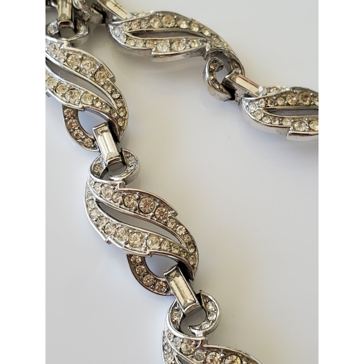 Vintage Silver Tone Trifari Necklace