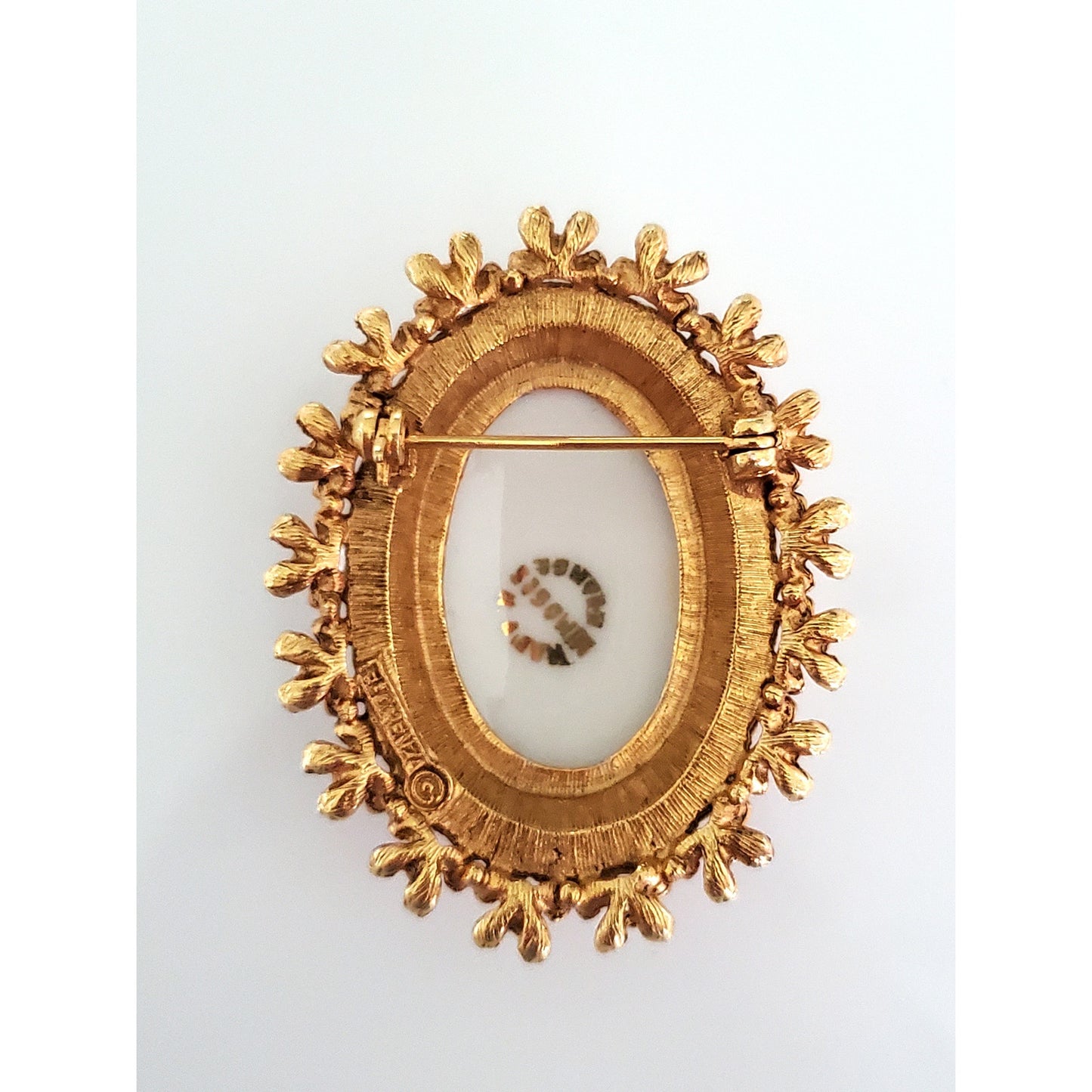Vintage France Limoge Florenza Porcelain Brooch