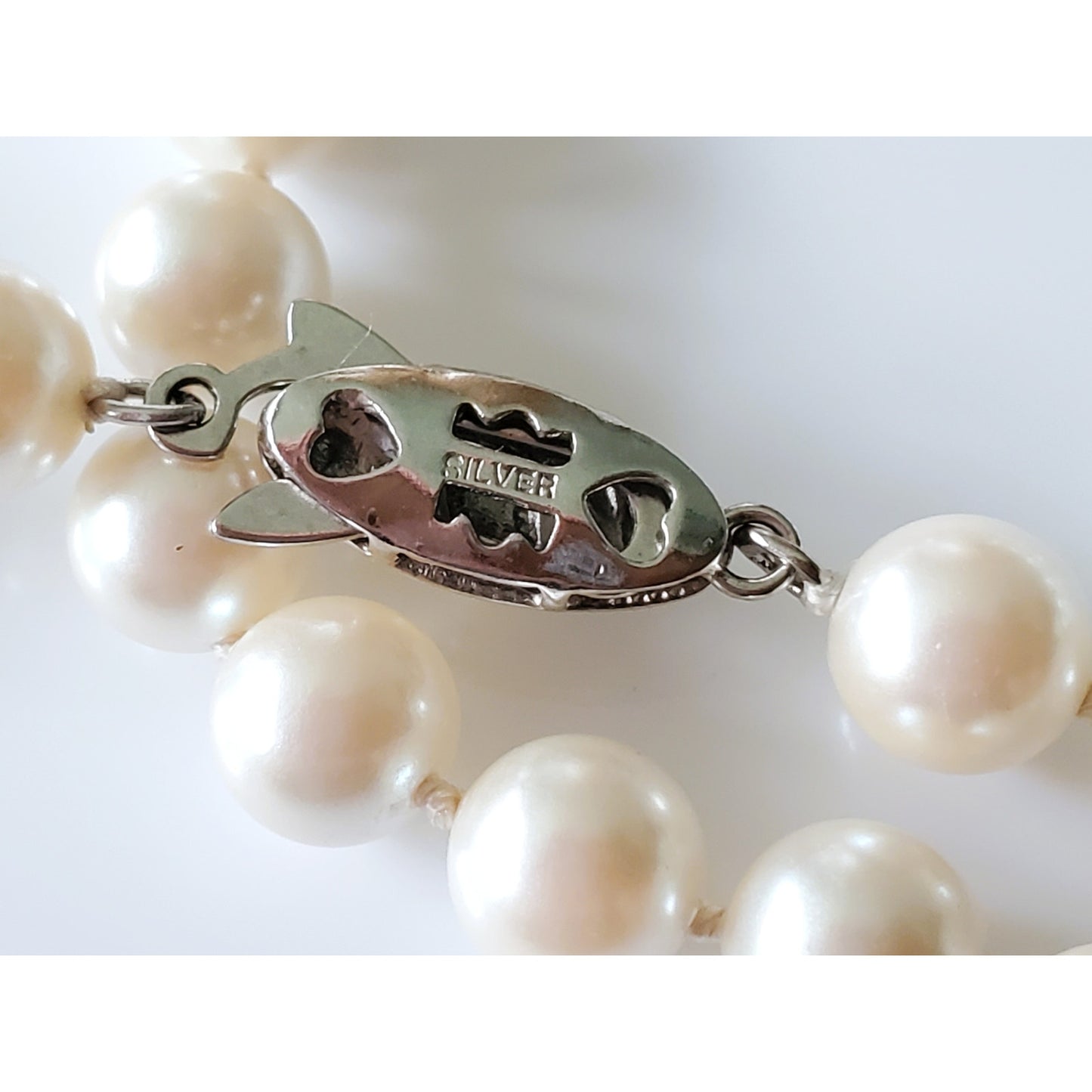 Vintage Faux Pearl Necklace with Silver Clasp