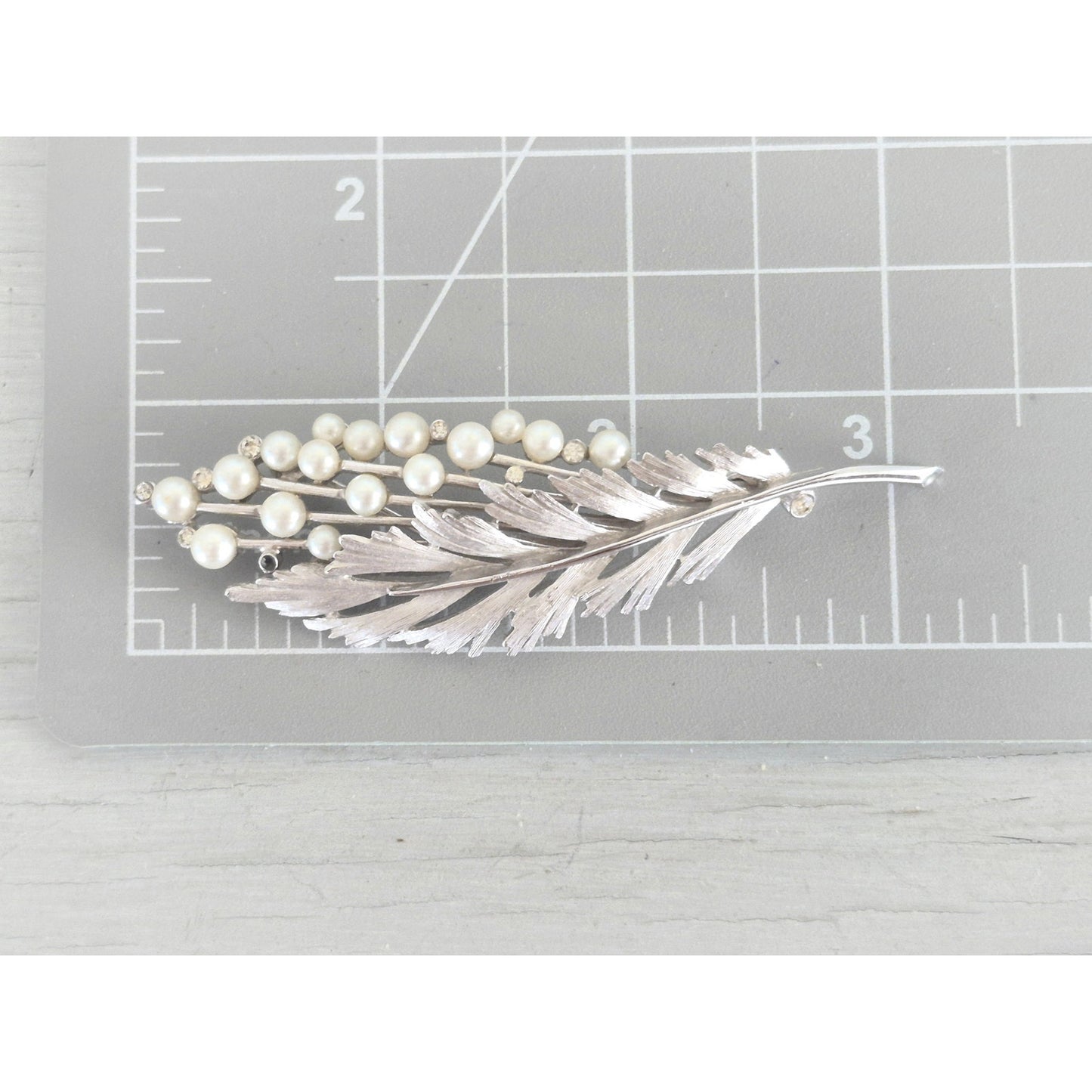 Vintage Mid-century Silver Leaf Faux Pearl Brooch