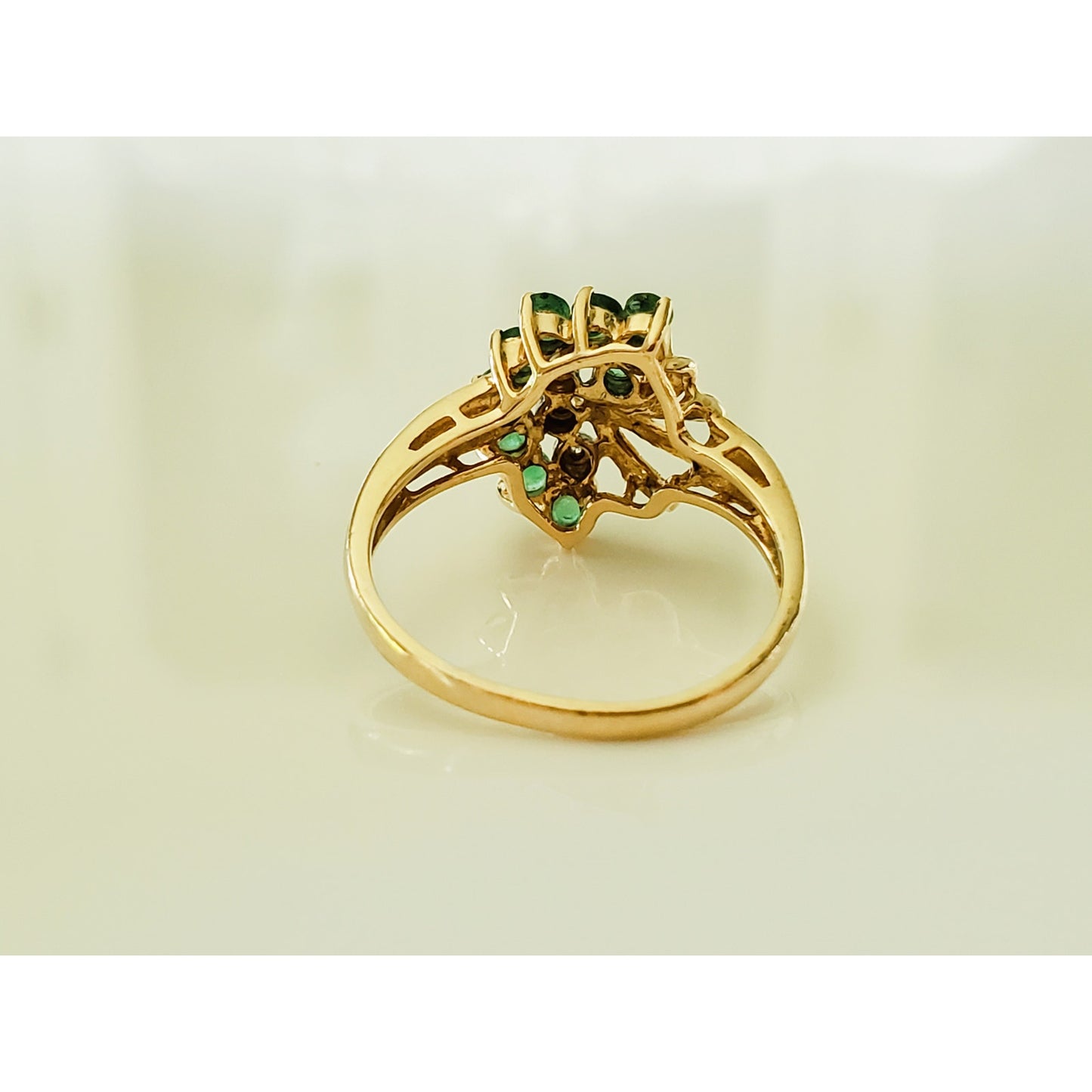 Vintage 14K Gold Emerald and Diamond Cluster Cocktail Ring