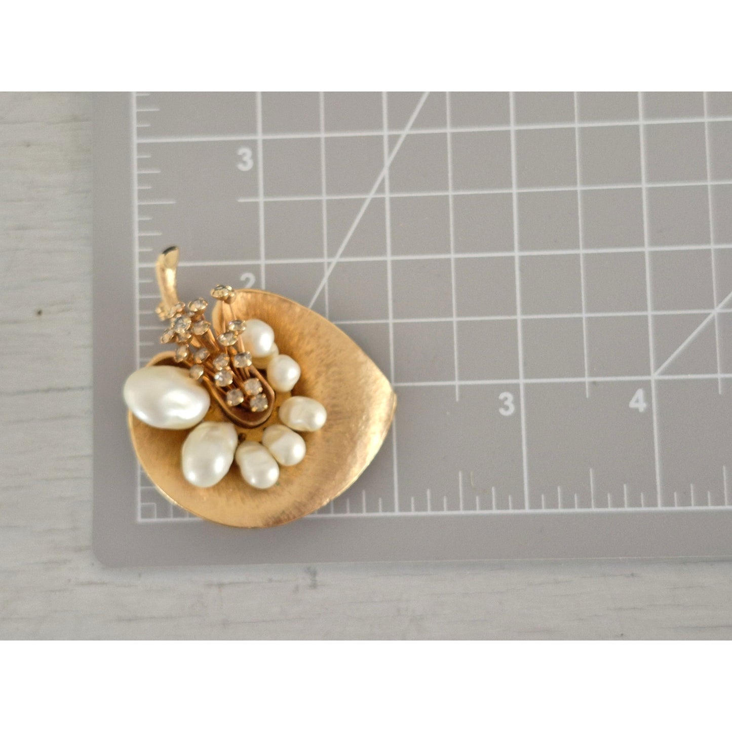 Vintage Mid-Century Pearl Rhinestone Gold Orchid Brooch Pin