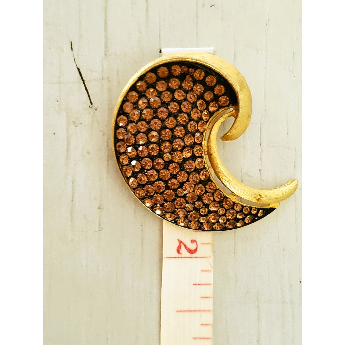 Vintage JJ Gold Tone Bronze Swirl Rhinestones Brooch