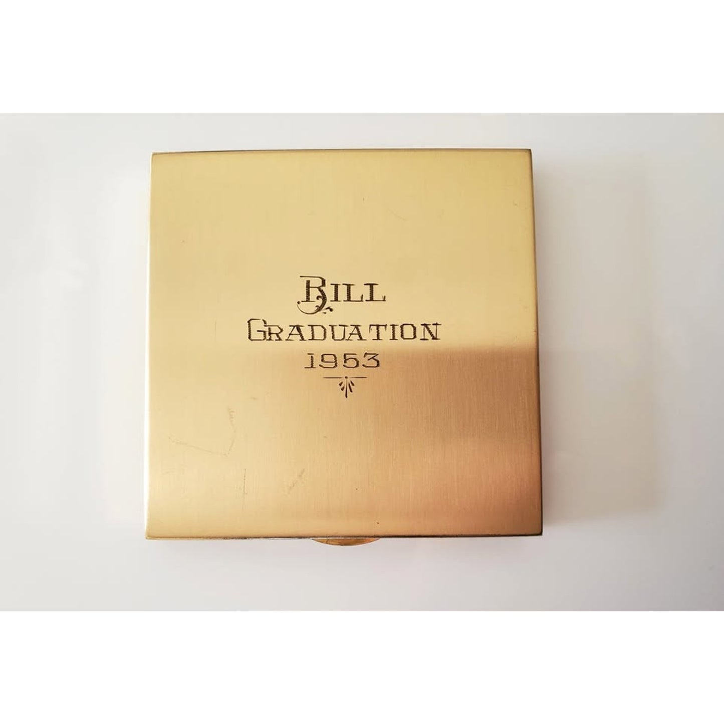Vintage 1953 Engraved Wadsworth Gold Compact