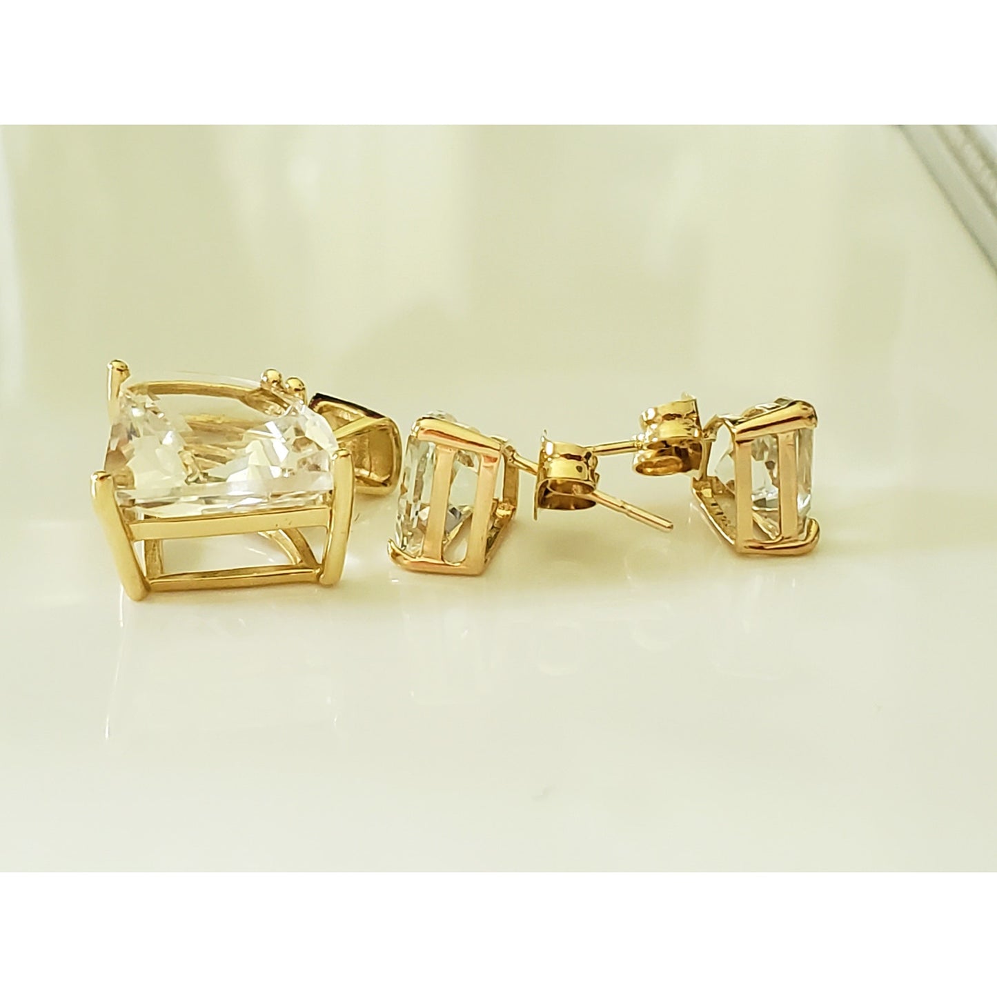 Vintage 14K Gold Triangle Crystal Zirconia Earring and Pendant Set