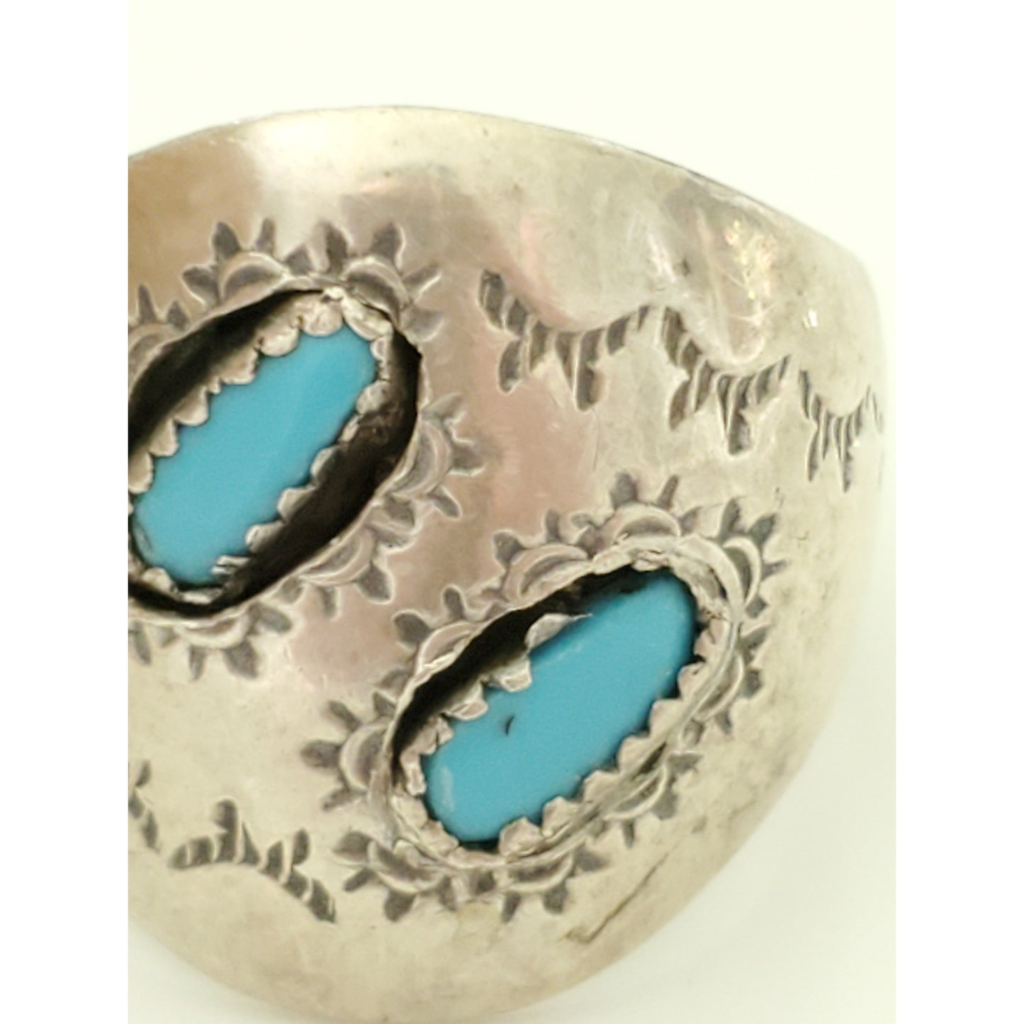 Vintage TJ Designer Native American Navajo Turquoise Sterling Silver Ring