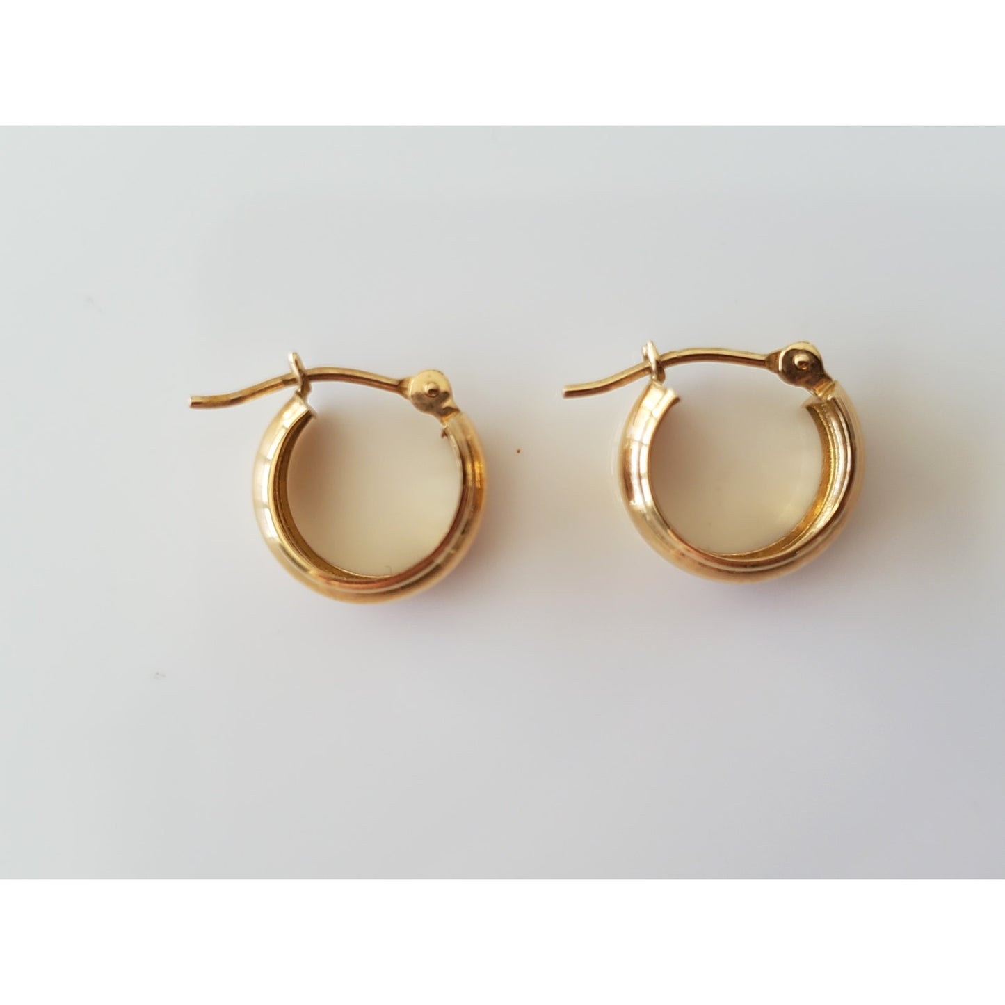14K Solid Gold Chunky Mini Hoop Earrings