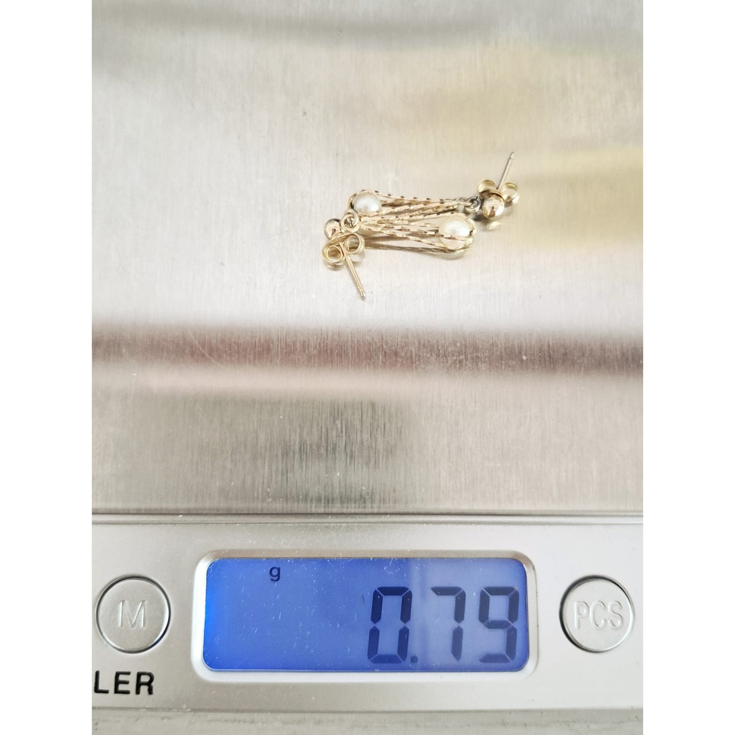 14K Gold Mini Cultured Pearl Dangle Earrings