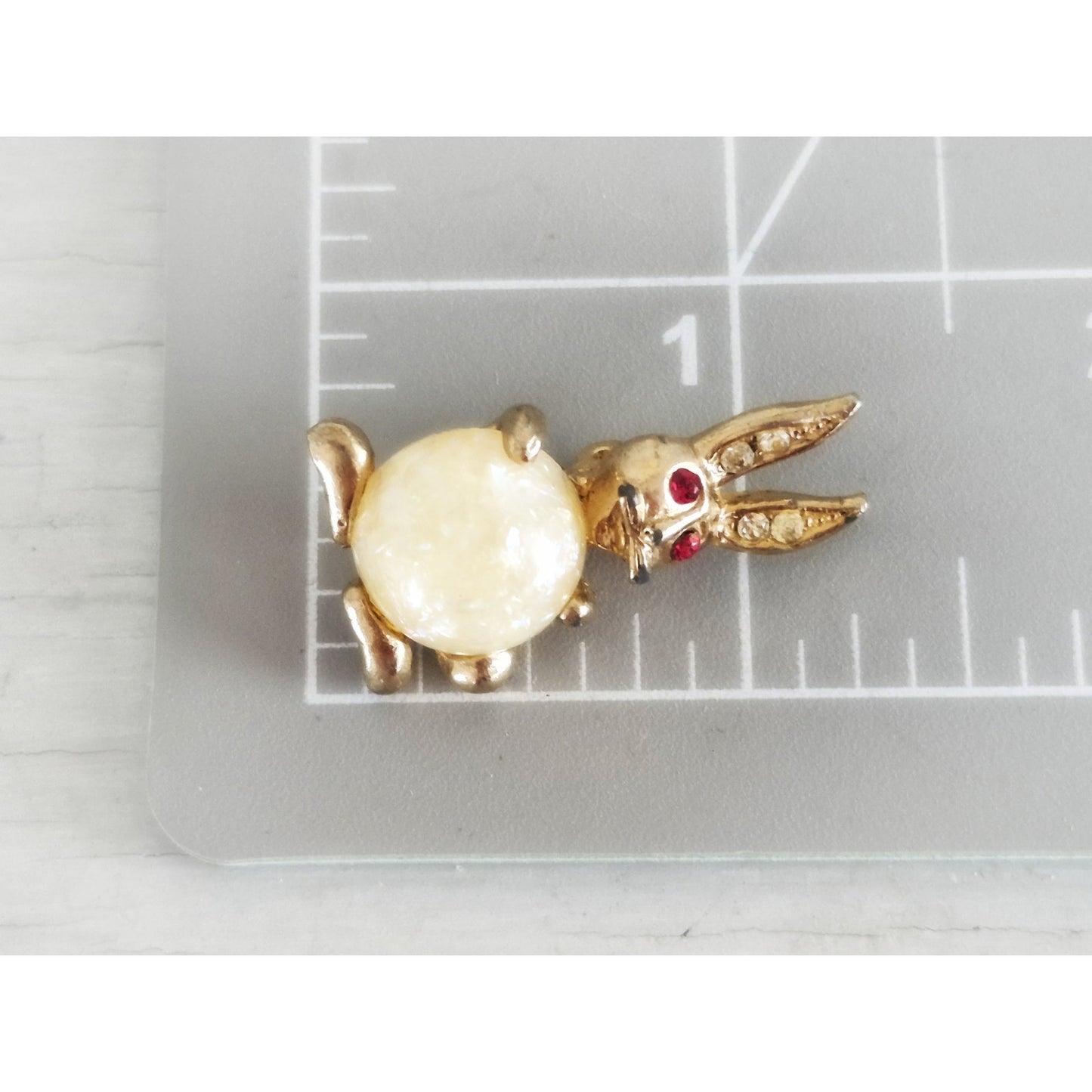 Vintage MCM Jelly Belly Rabbit Pin Brooch