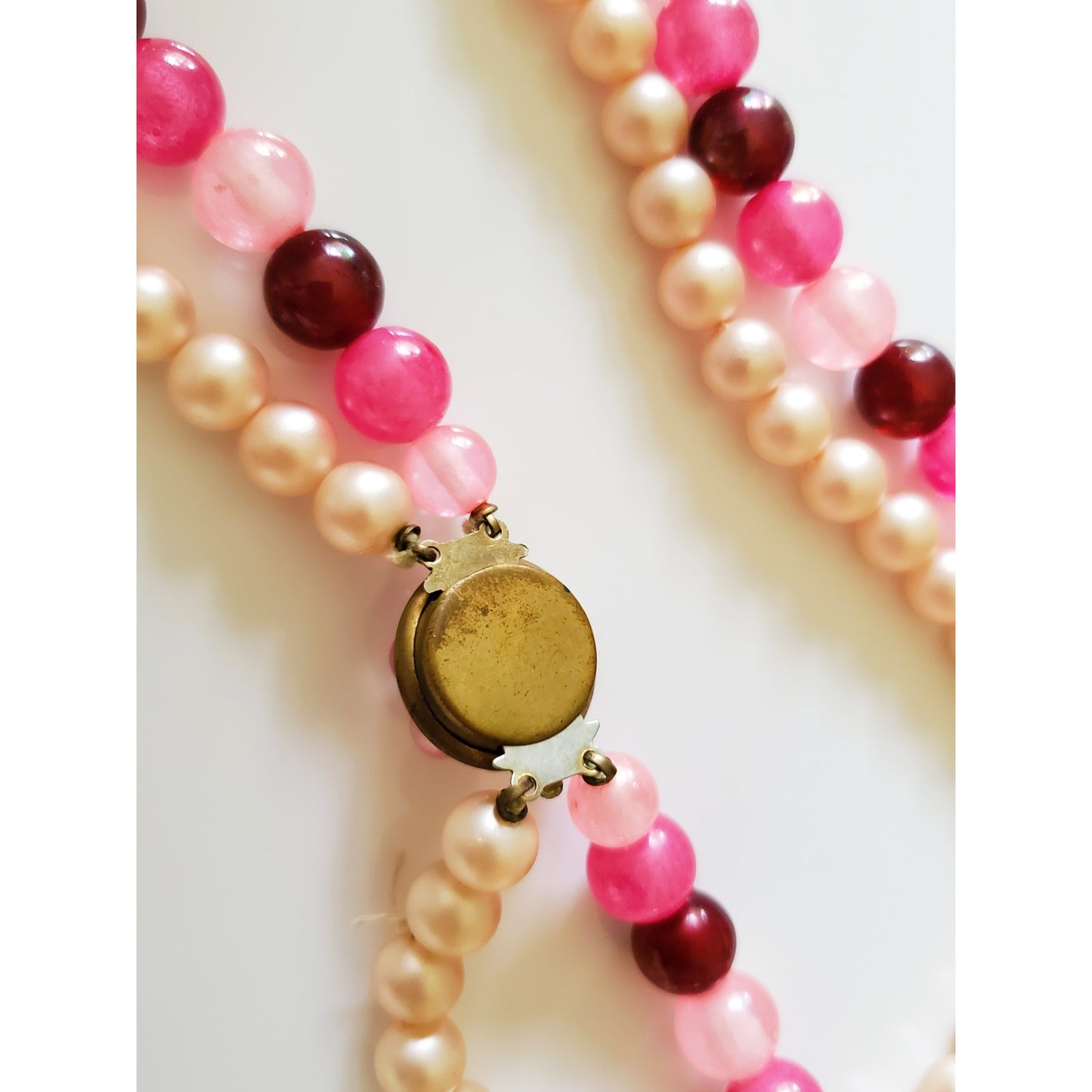 Vintage Mid Century Pink Shaded Pearl Necklace and Earring Set