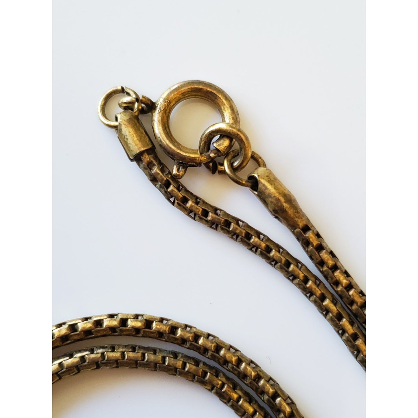 Vintage Floral Rhinestone Gold Tone Necklace