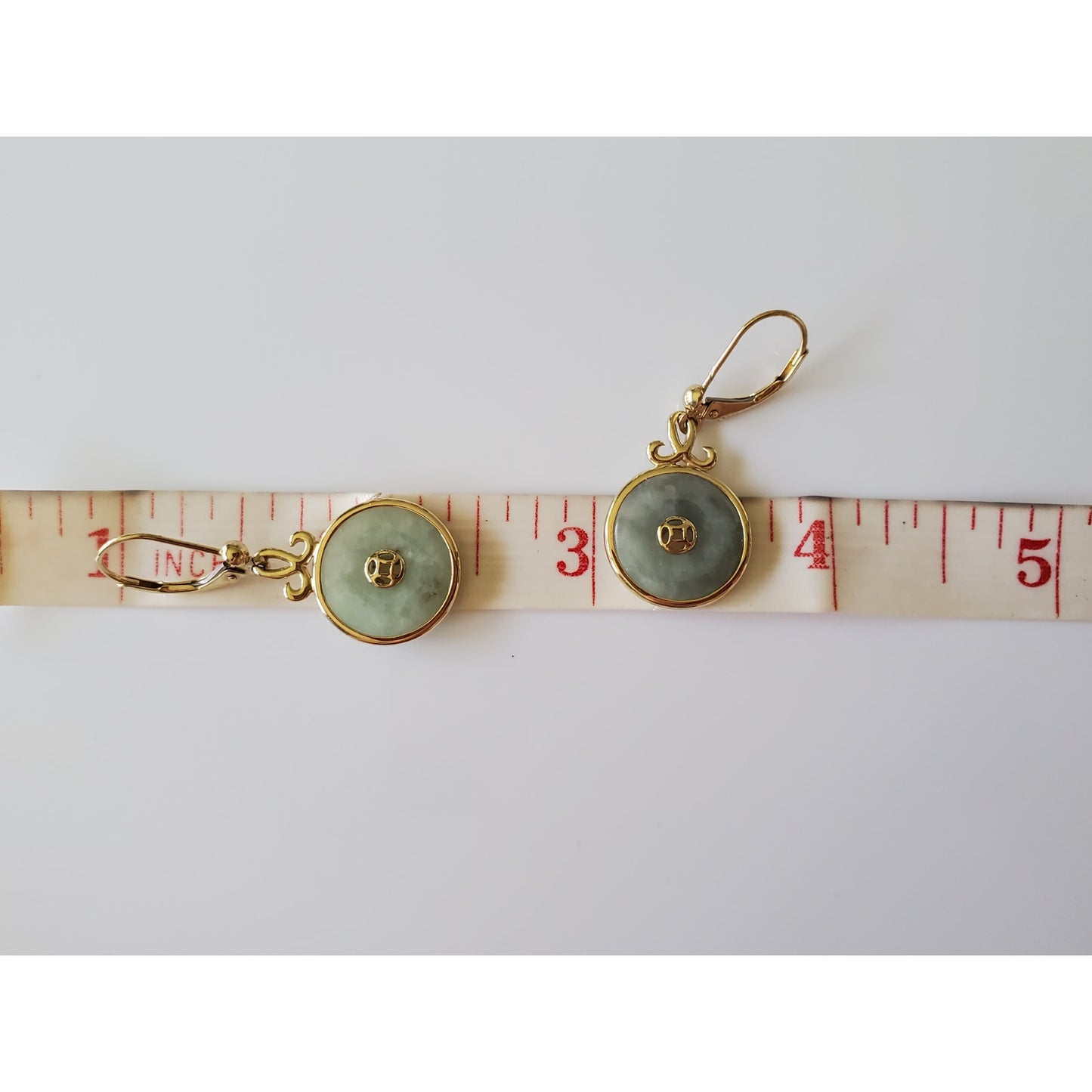 Vintage 14K Gold Chinese Jade Donut Leverback Earrings