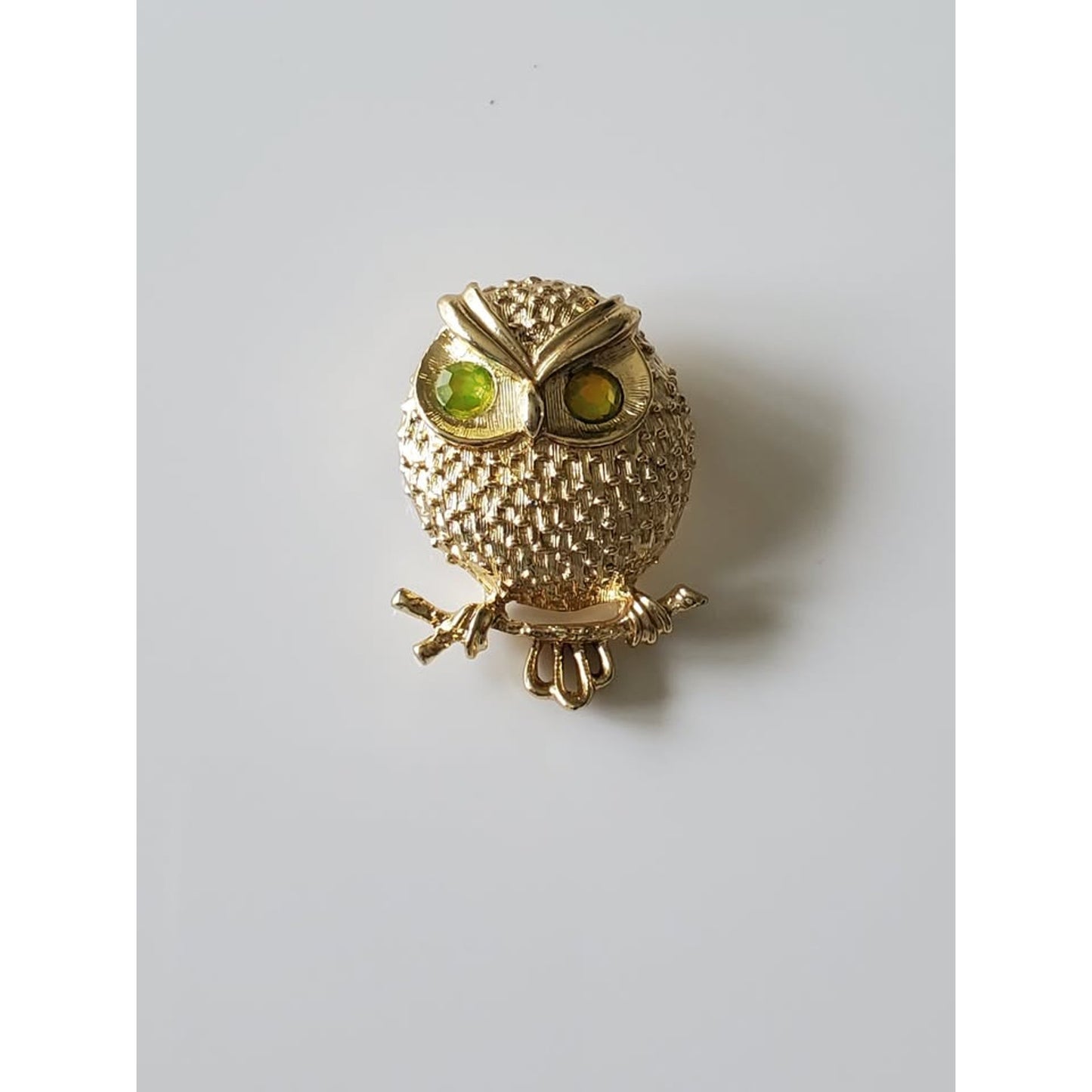 Vintage Sara Coventry Owl Pin