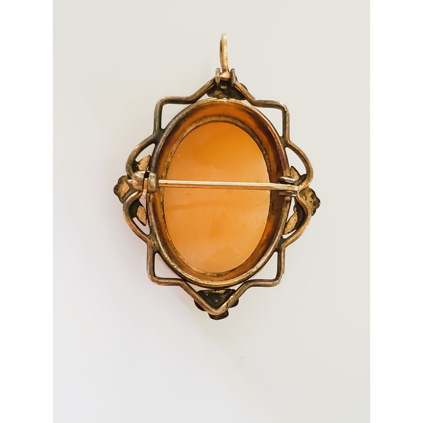 Vintage 12K Gold Filled Hand Carved Cameo Shell Brooch Pendant