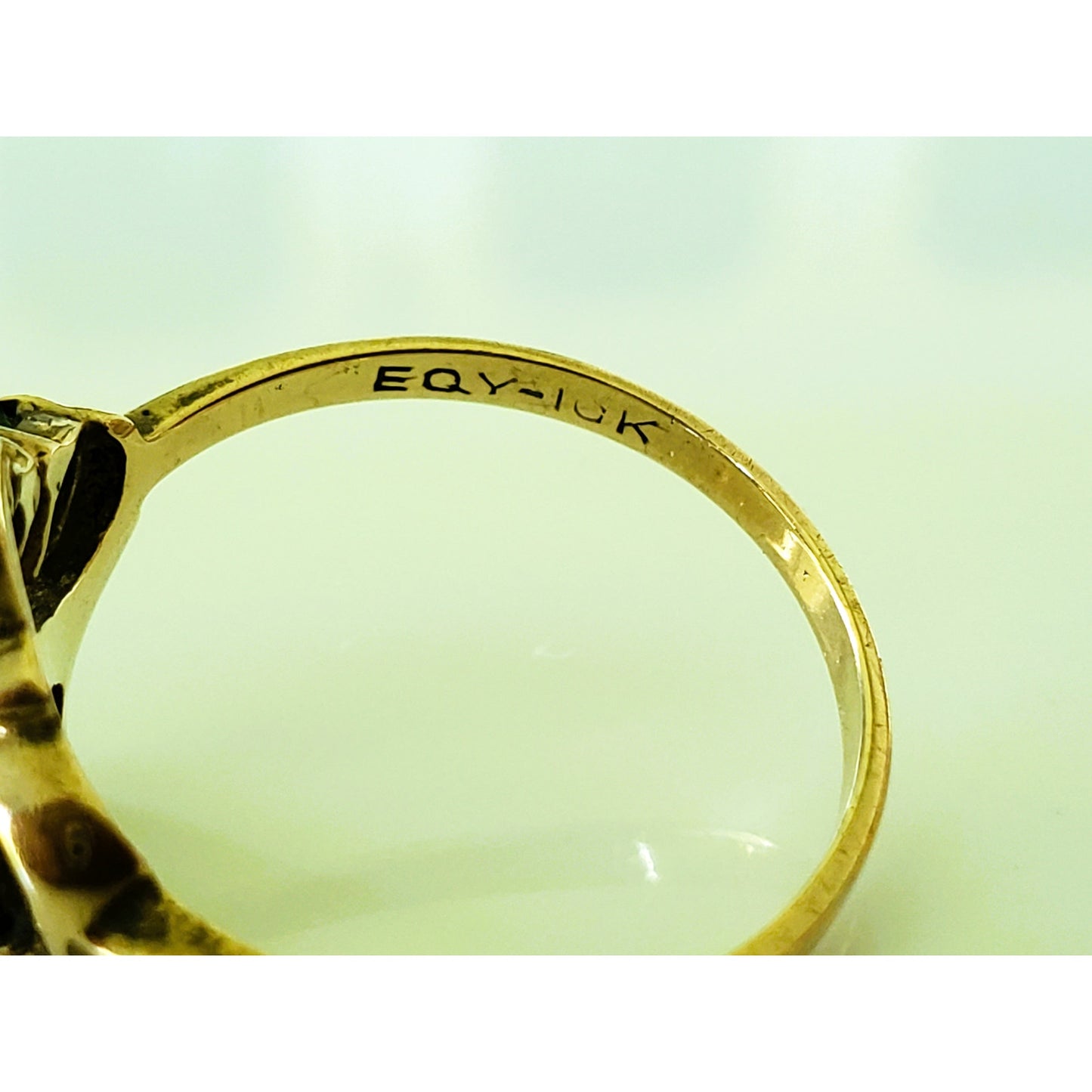 Vintage 10K Gold Multi Gem Ring