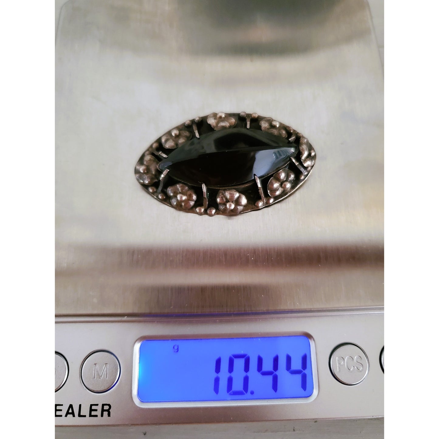 Vintage Sterling Silver Floral Oval Onyx Brooch
