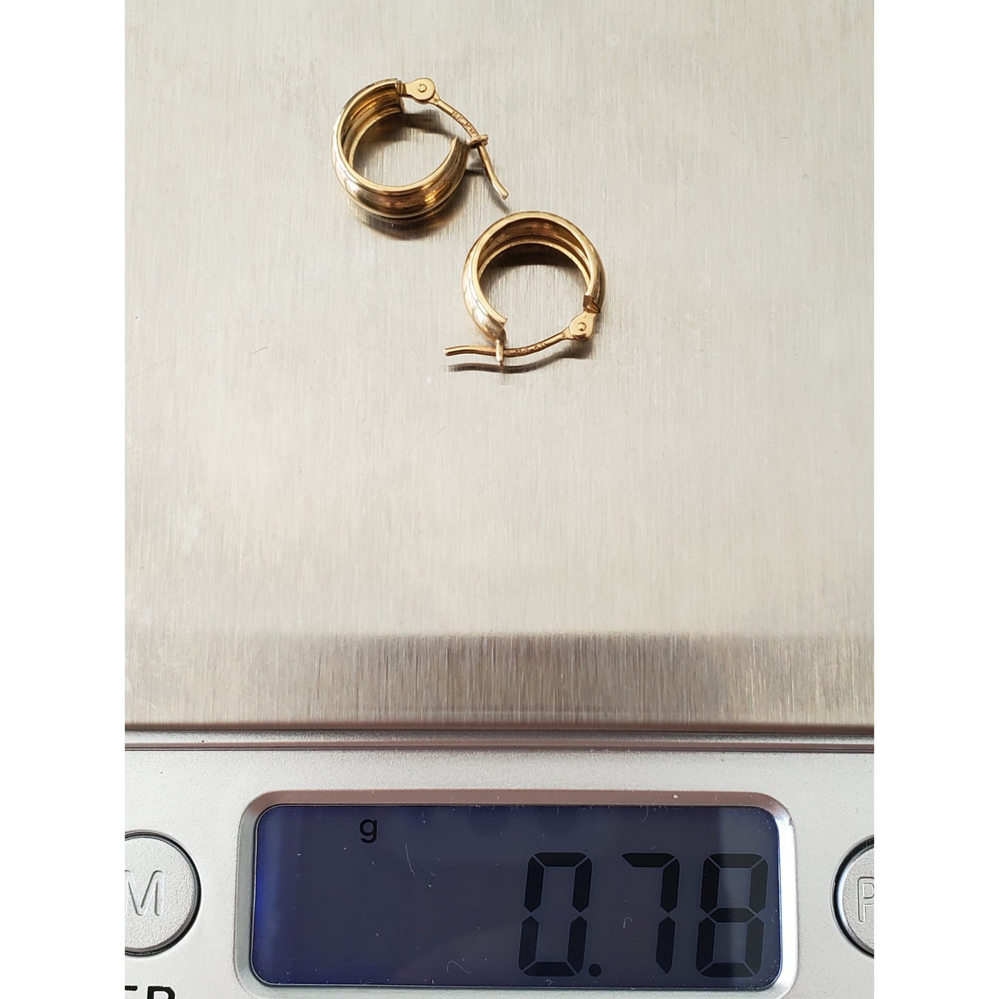 14K Solid Gold Chunky Mini Hoop Earrings