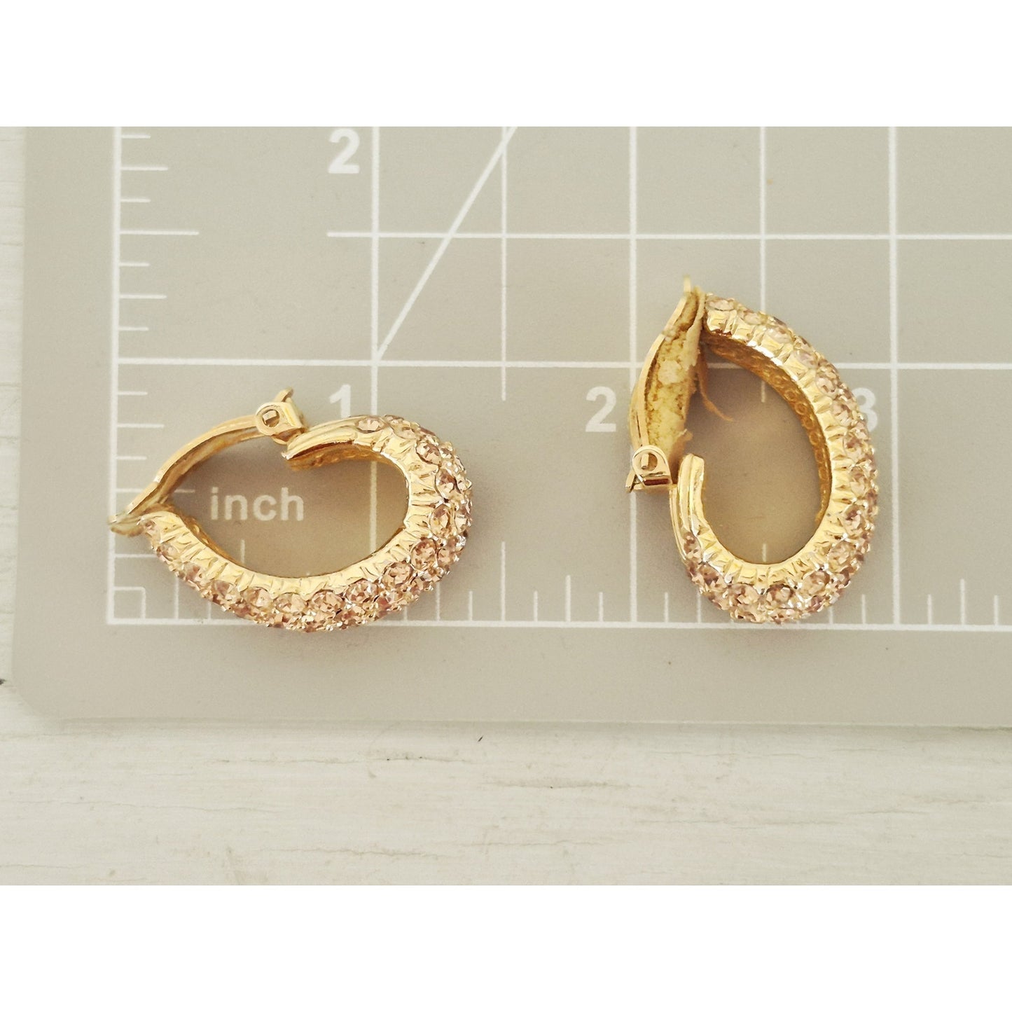Vintage Signed Ciner Gold-Tone Rhinestone Pave Clip-on Earrings
