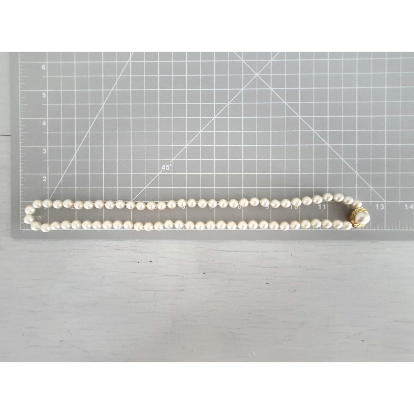 Vintage Majorica Single Strand Faux Pearl Necklace
