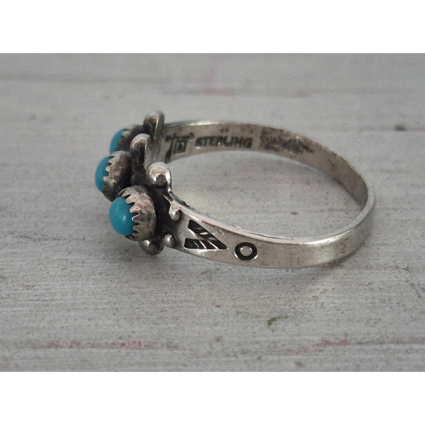 Vintage Bell Trading Post Native American Snake Eye Turquoise Ring Band
