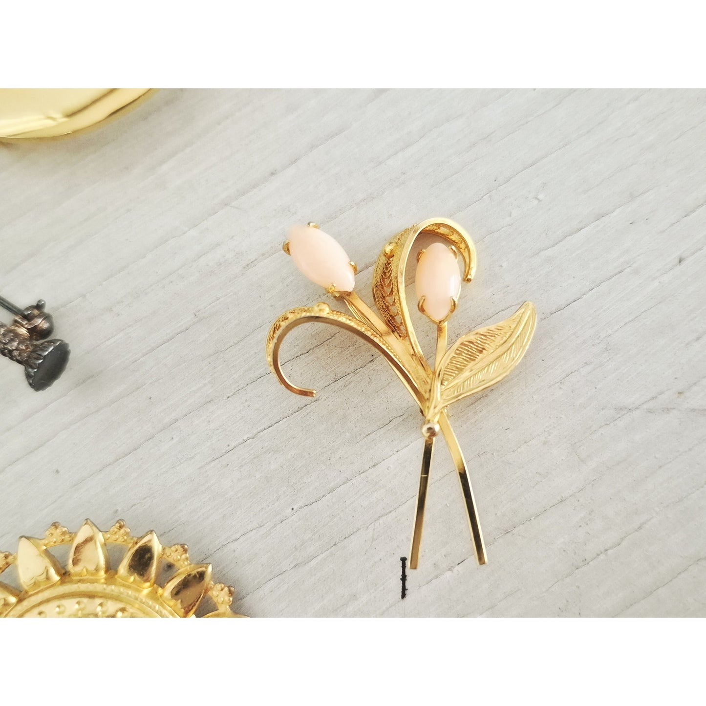 Vintage Gold-tone Brooch Lot of 6