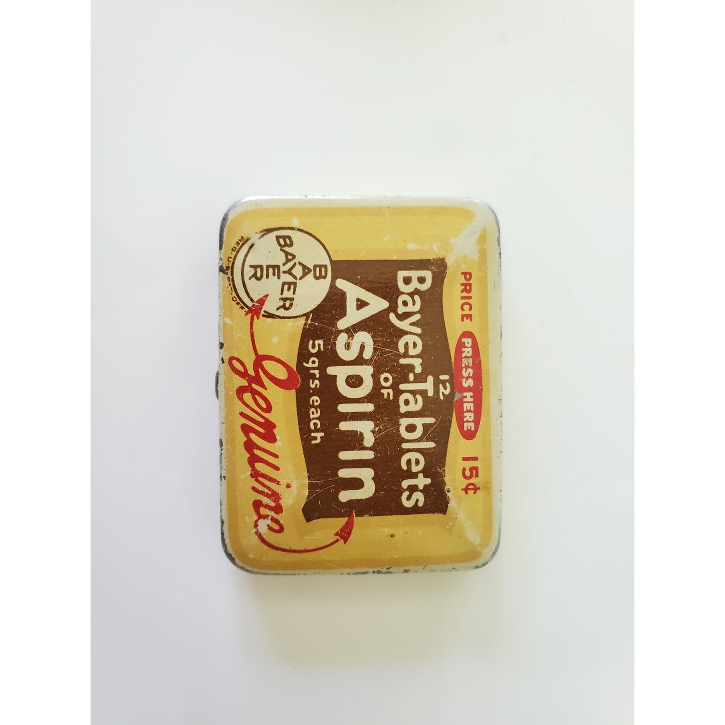 Vintage Collector's Bayer Aspirin Metal Tin
