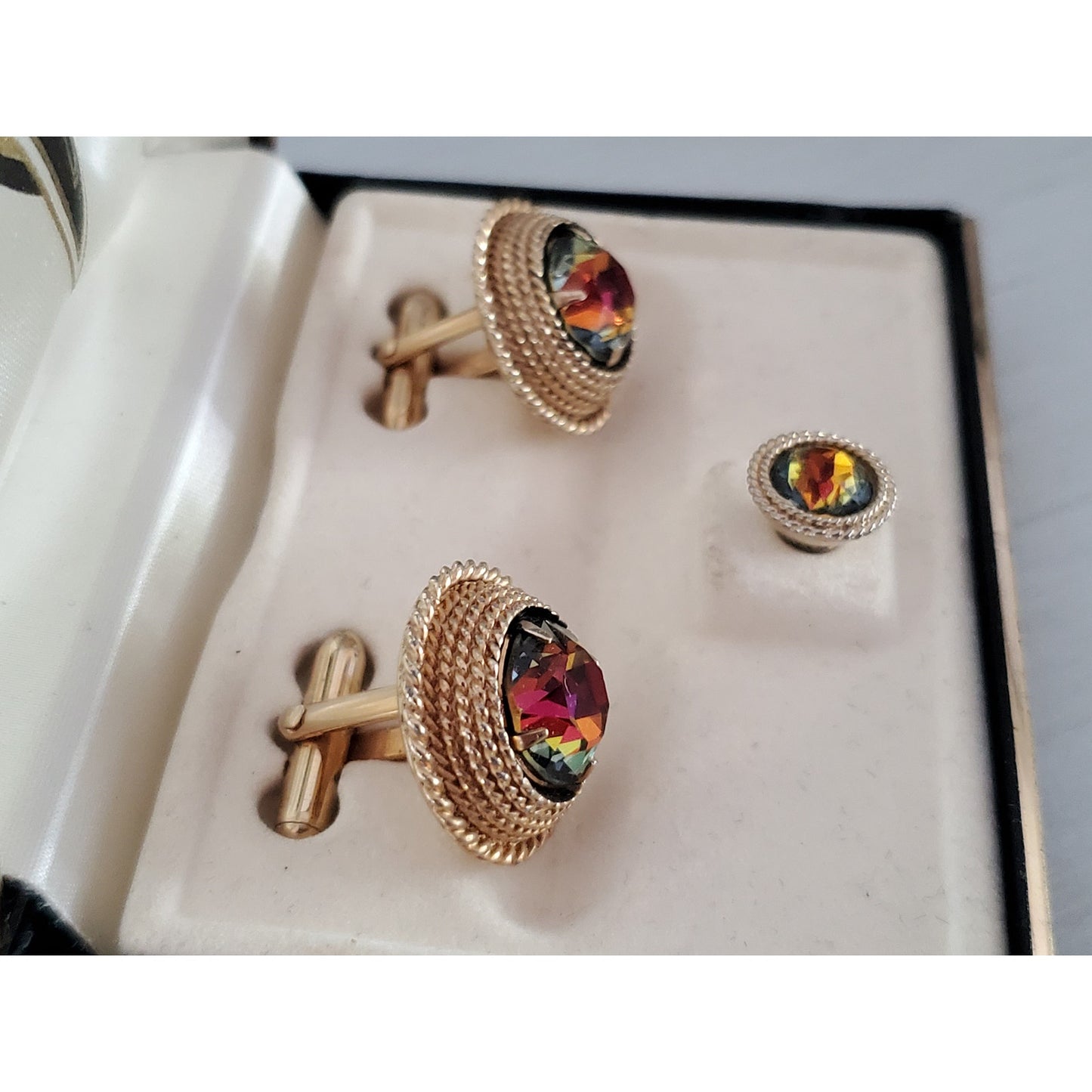 Vintage Swank Designer Cuff Links and Tie Pin in Original Box