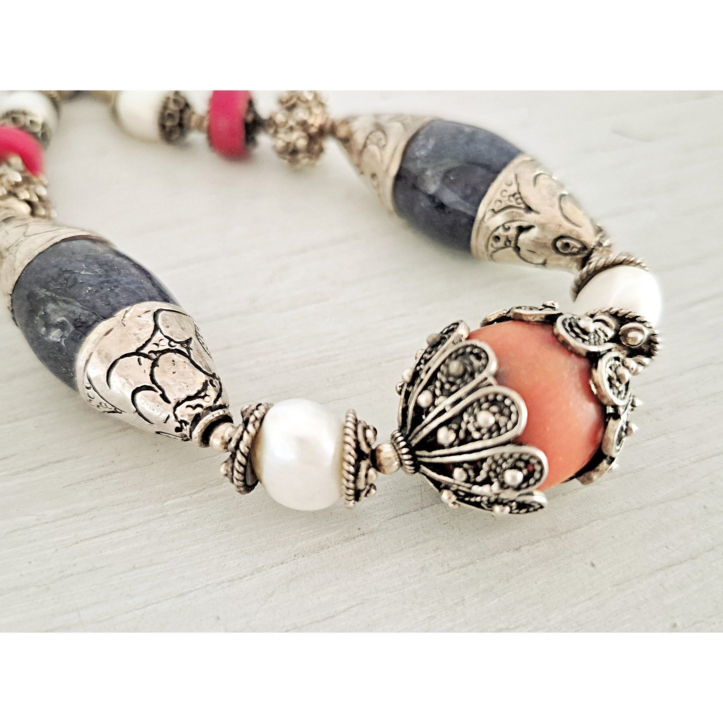 Vintage Sterling Silver Blue Lapis Lazuli Cultured Pearl & Agate Necklace