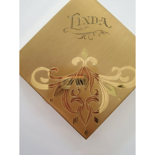 Vintage 1953 Engraved Wadsworth Gold Compact