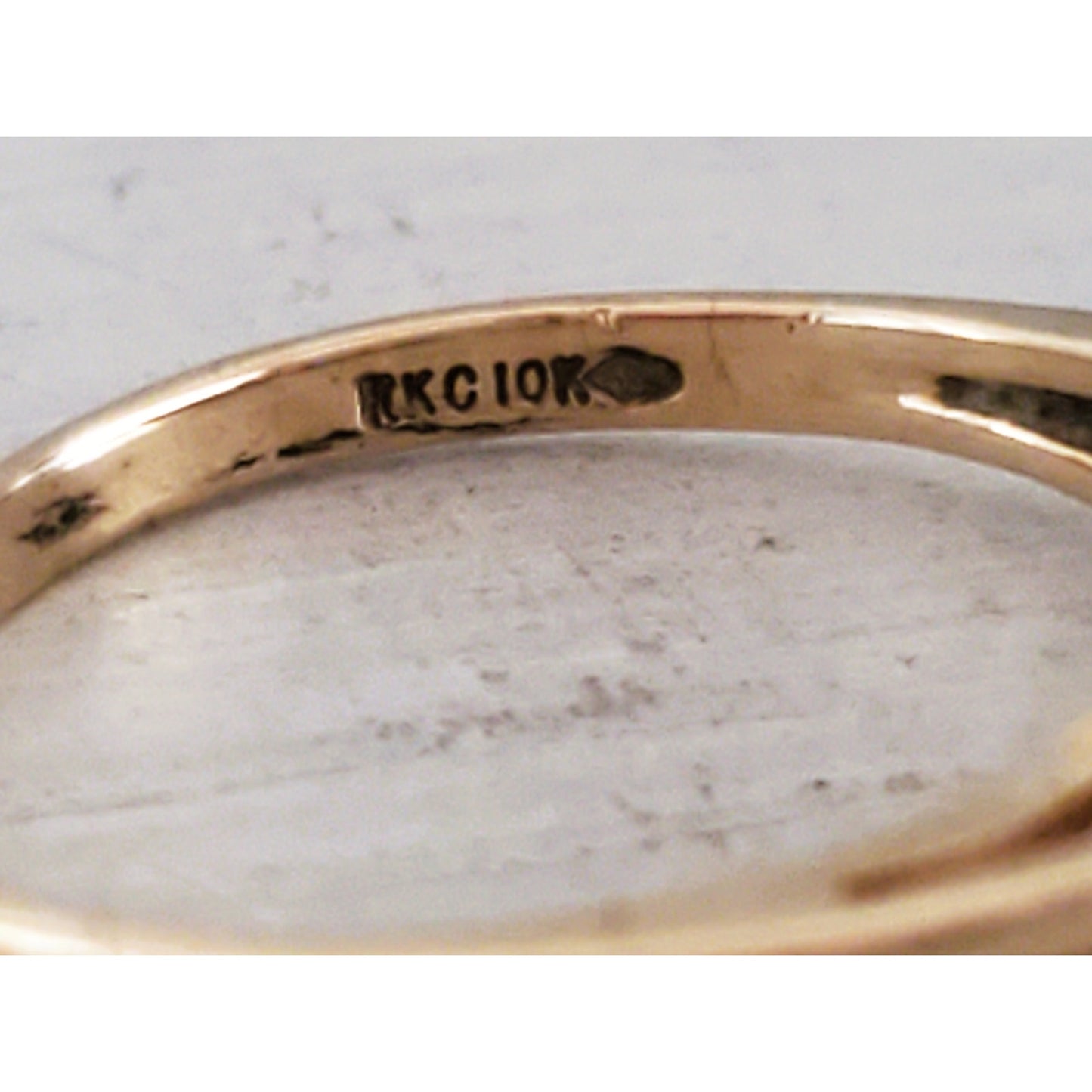 Vintage 10K Gold Sapphire and Diamond Ring